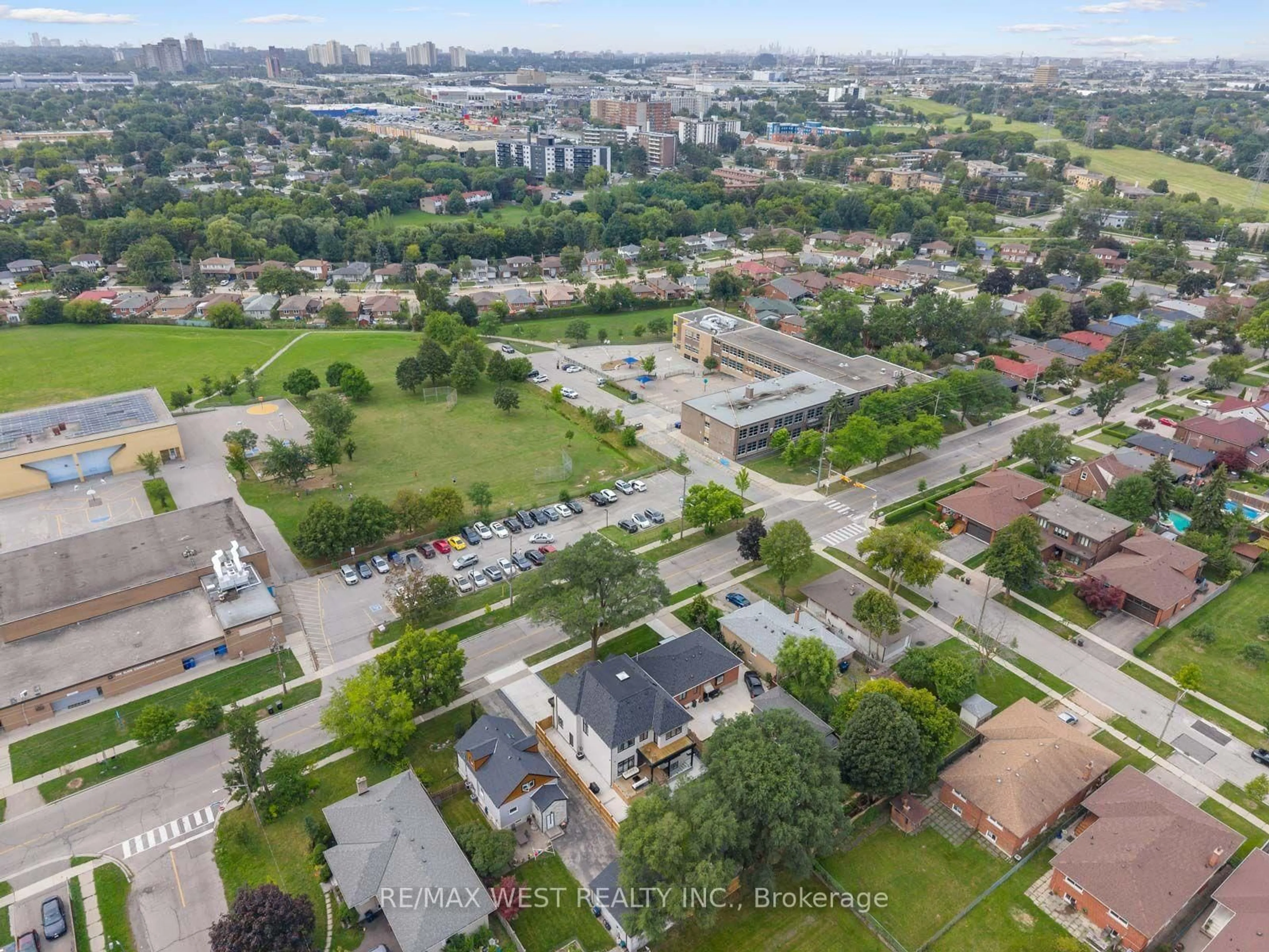 A pic from outside/outdoor area/front of a property/back of a property/a pic from drone, city buildings view from balcony for 46 Golfdown Dr, Toronto Ontario M9W 2H7