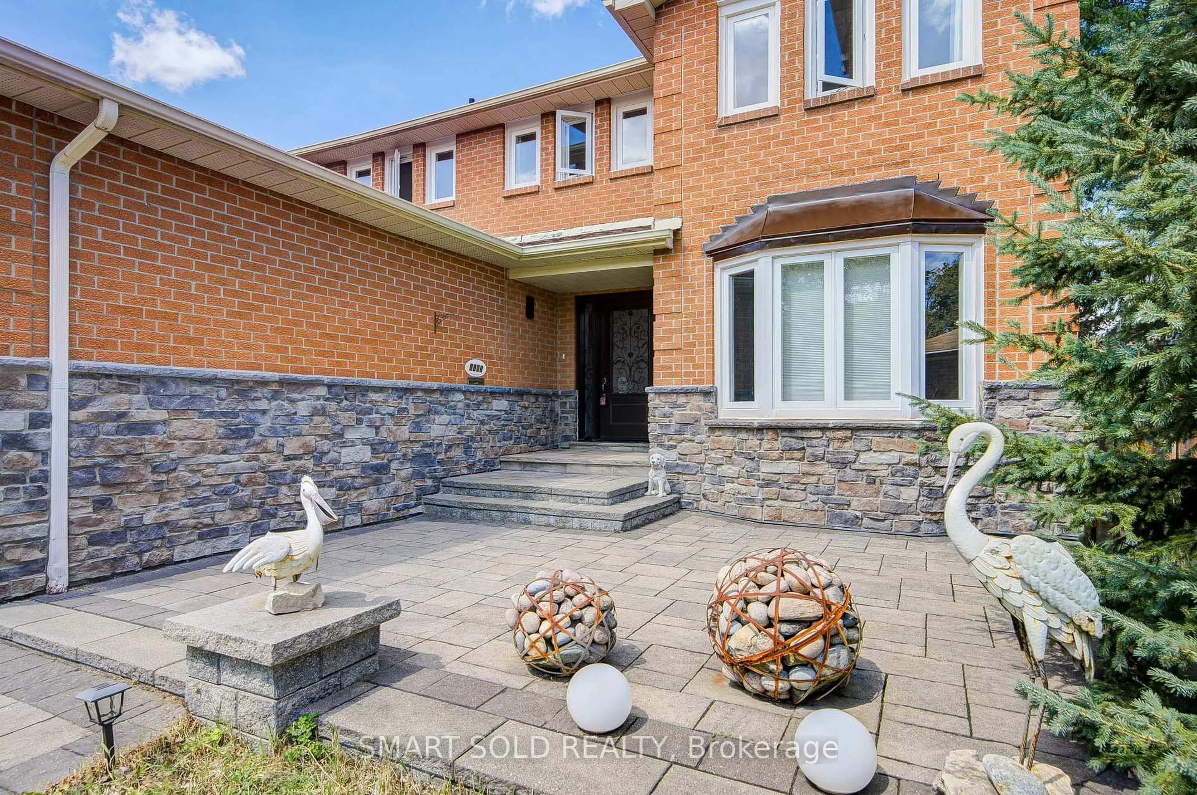 Home with brick exterior material, street for 5818 Turney Dr, Mississauga Ontario L5M 2R8