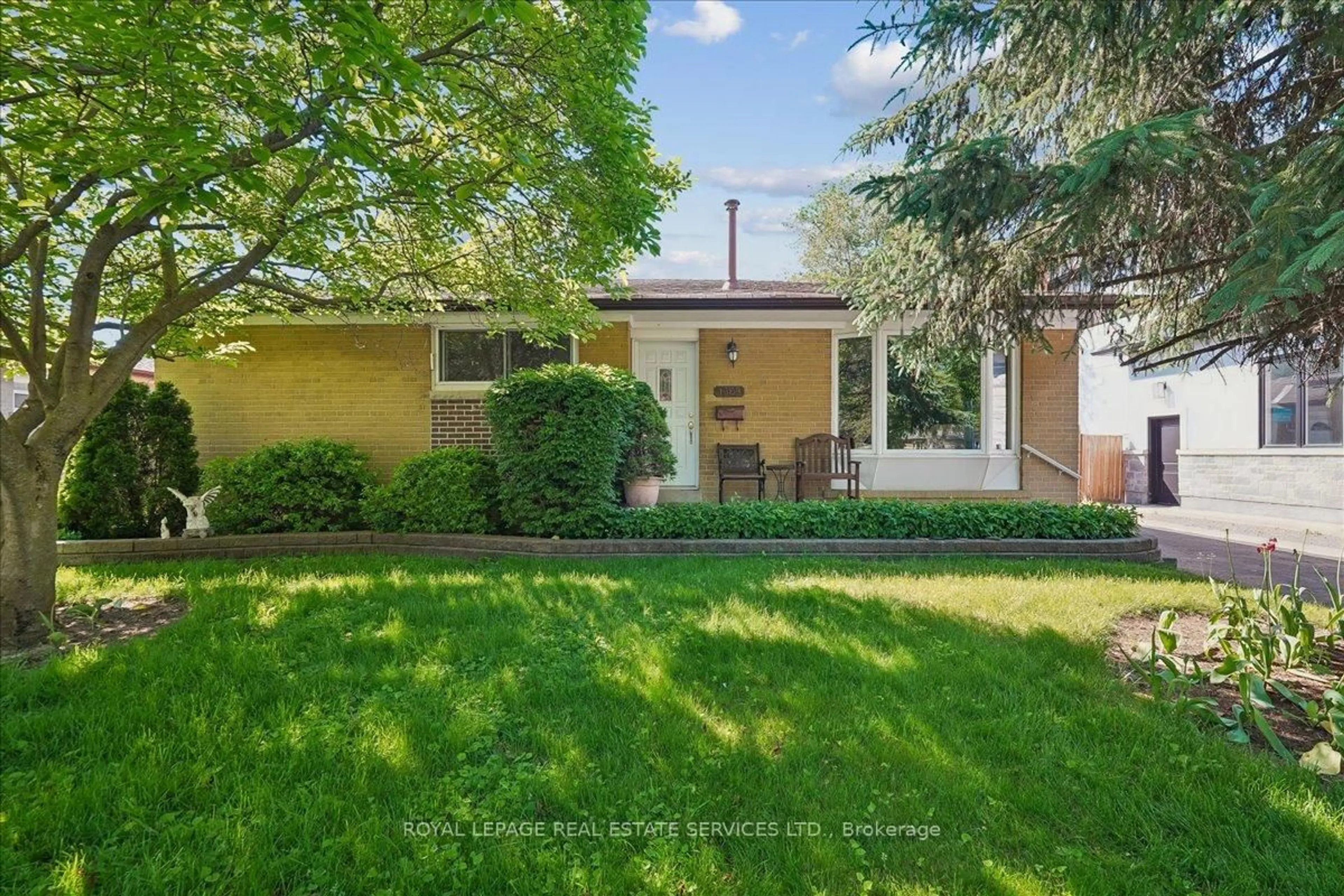 Unknown for 1309 Warwick Ave, Oakville Ontario L6L 2V8