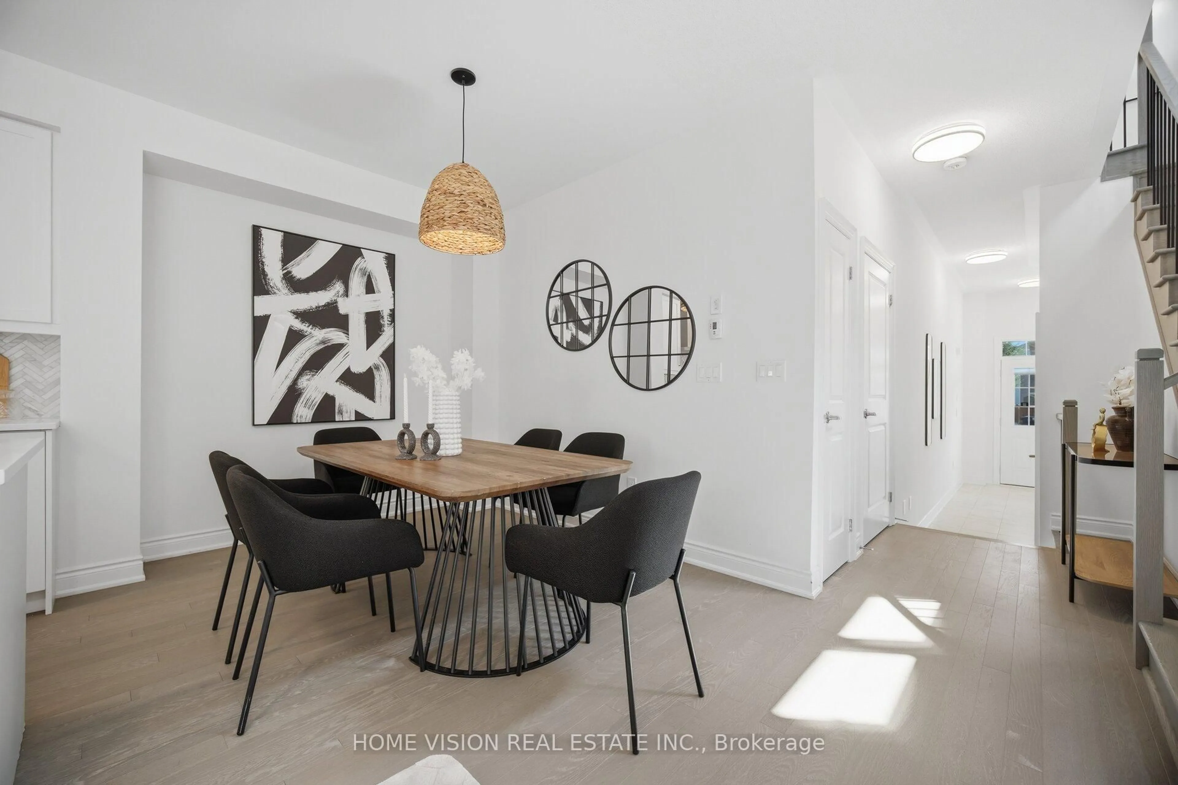 Dining room, unknown for 36 Quinton Rdge, Brampton Ontario L6Y 6J4