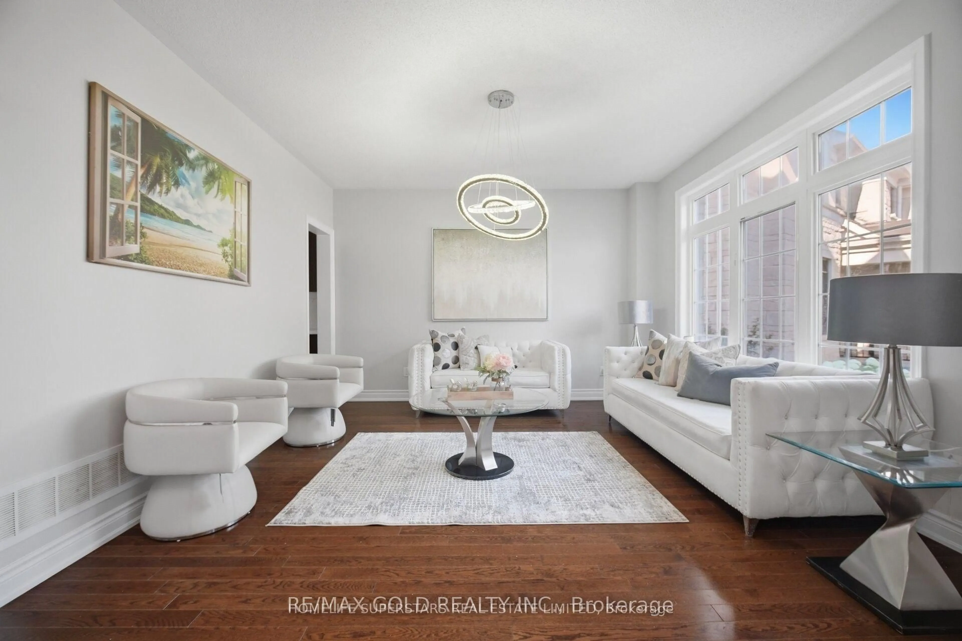 Living room with furniture, unknown for 14 Ayrshire Crt, Brampton Ontario L6Z 0G6
