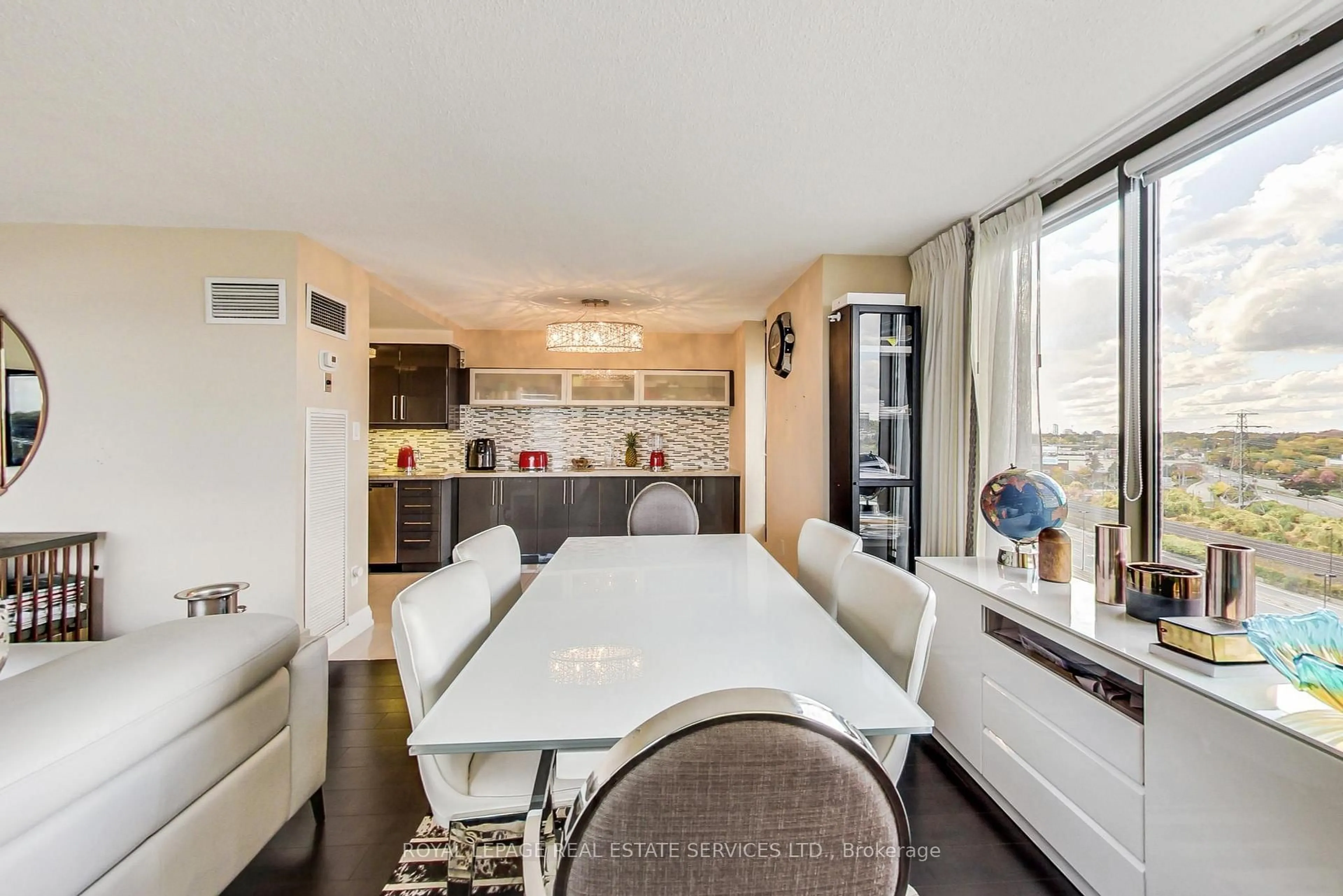 Unknown for 2045 Lake Shore Blvd #1110, Toronto Ontario M8V 2Z6