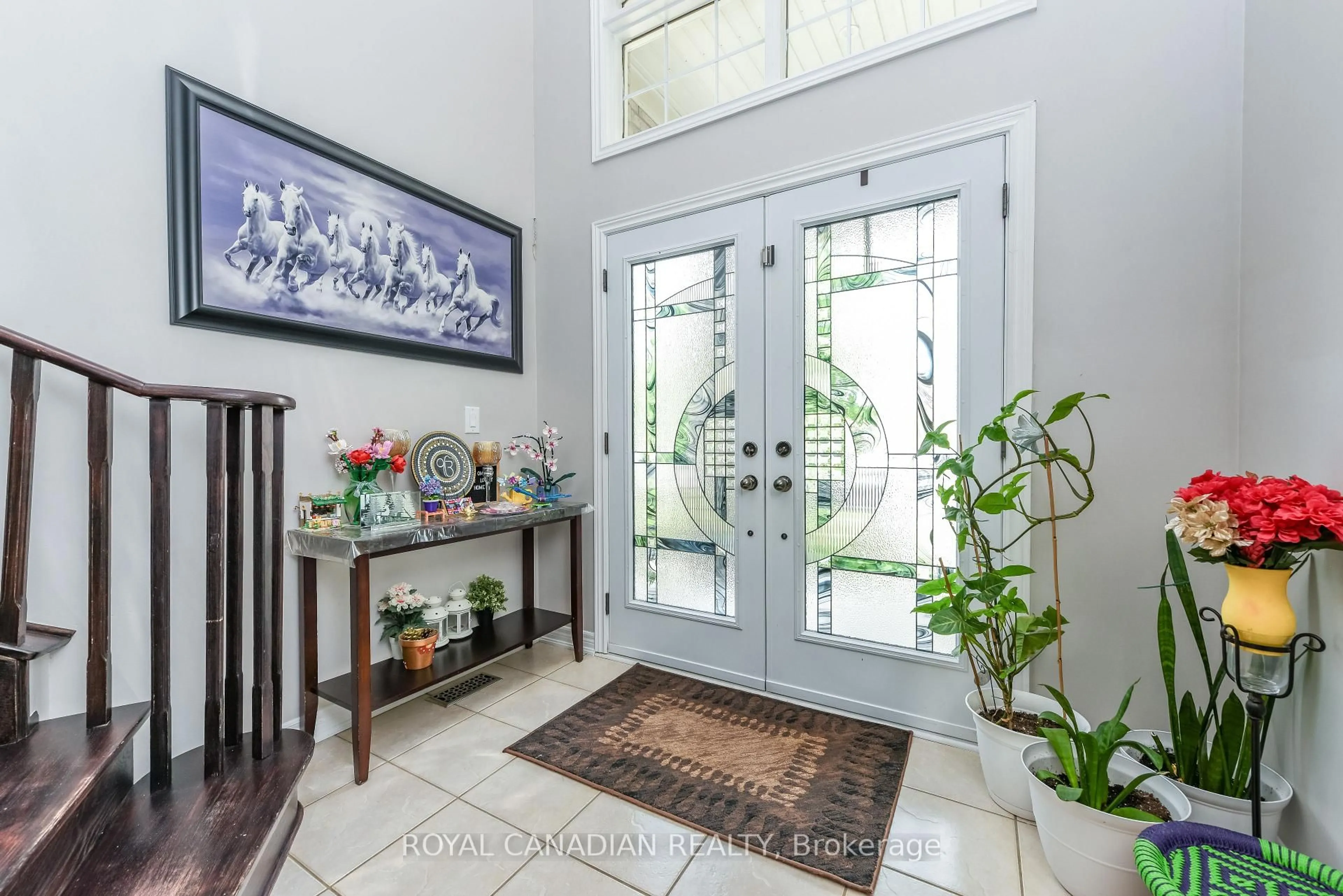 Indoor entryway for 29 Dewside Dr, Brampton Ontario L6R 3B7
