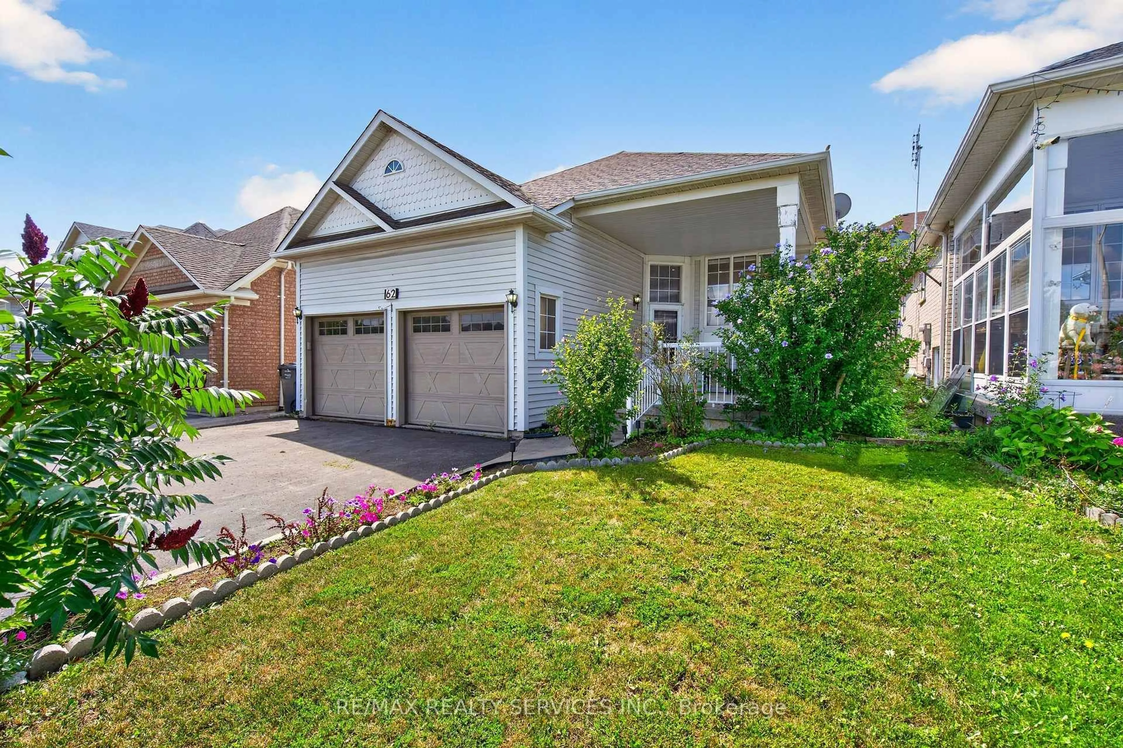 Unknown for 62 Fletchers Creek Blvd, Brampton Ontario L6X 4T1