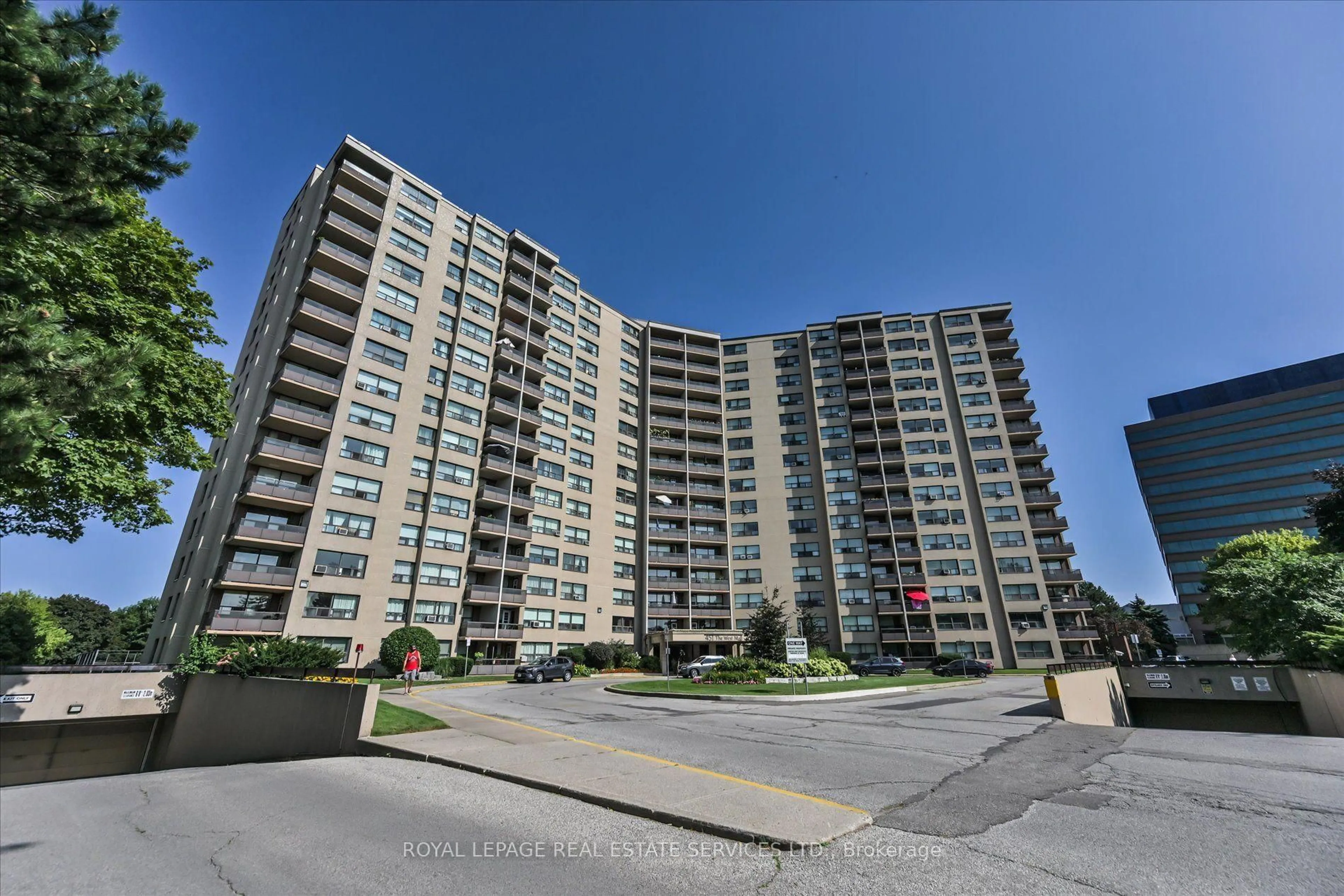 A pic from outside/outdoor area/front of a property/back of a property/a pic from drone, unknown for 451 The West Mall #1518, Toronto Ontario M9C 1G1