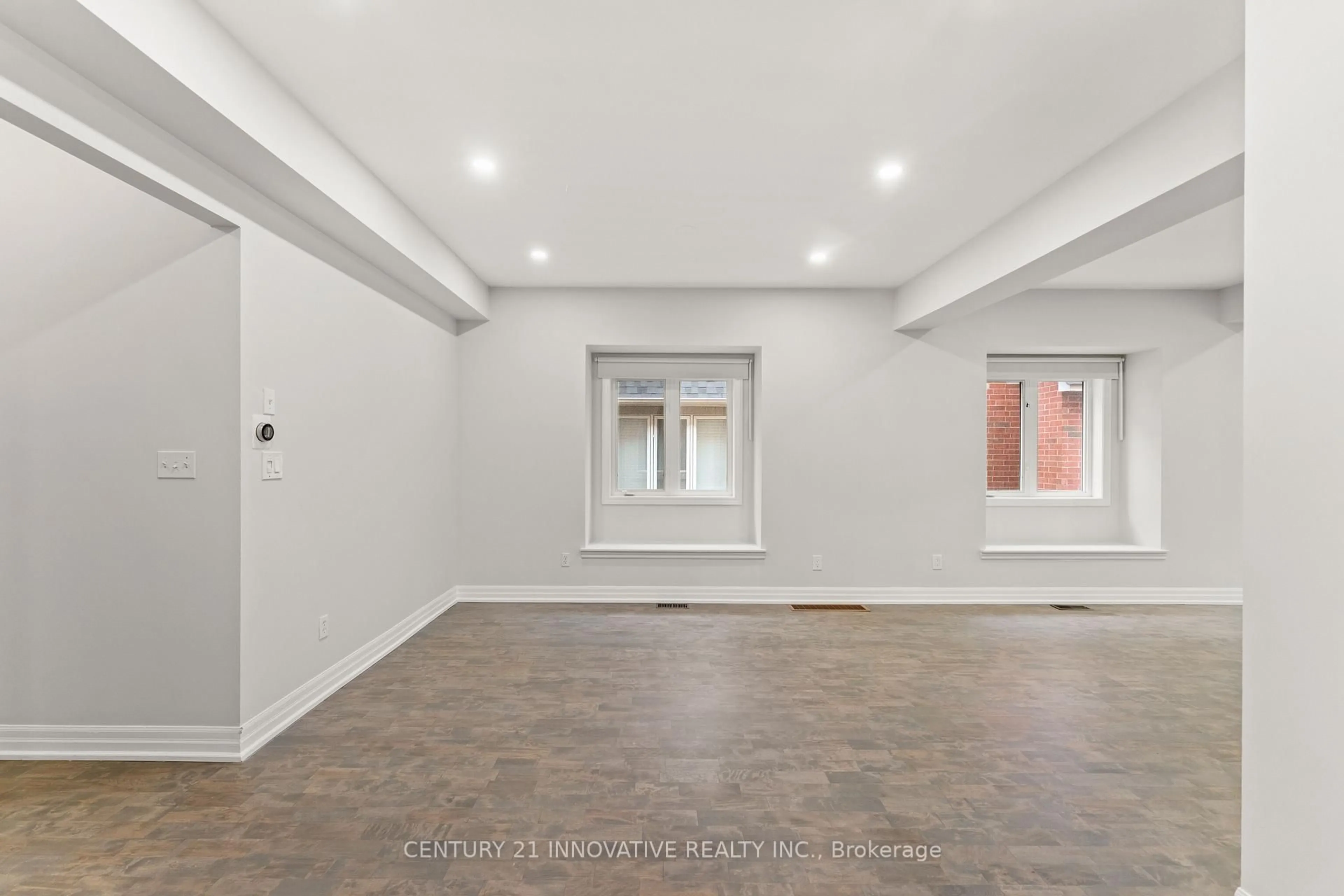 Unknown for 2442 Felhaber Cres, Oakville Ontario L6H 7N8