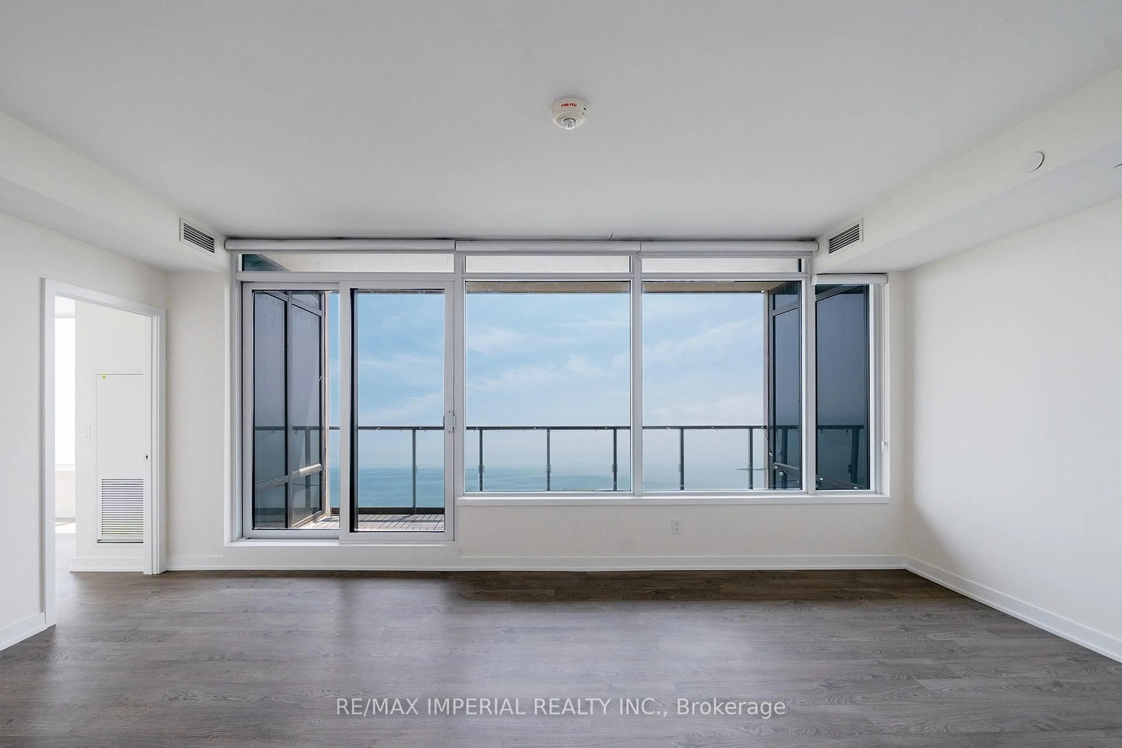 A pic of a room for 1926 Lakeshore Blvd #1607, Toronto Ontario M6S 1A1
