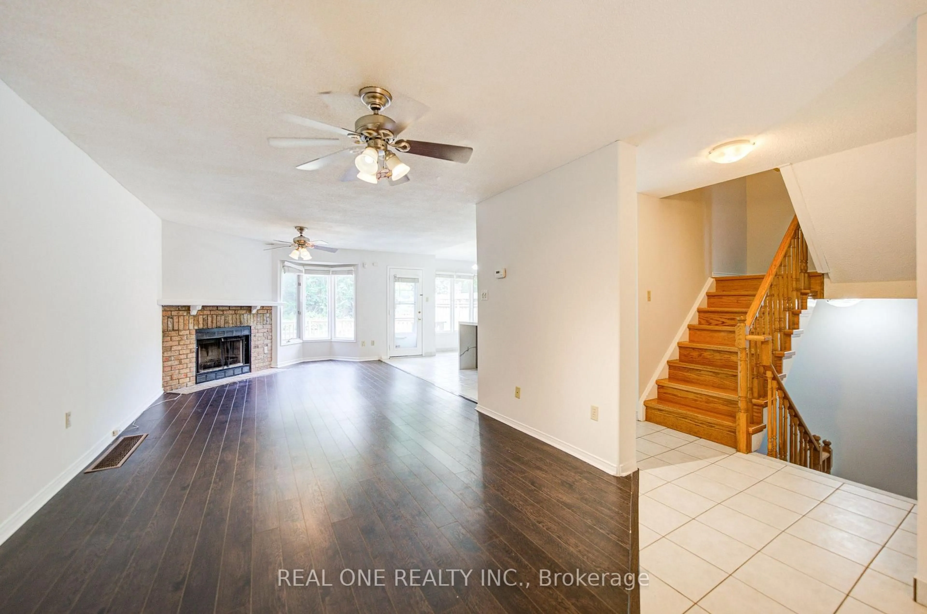 Unknown for 2593 Addingham Cres, Oakville Ontario L6J 7K6