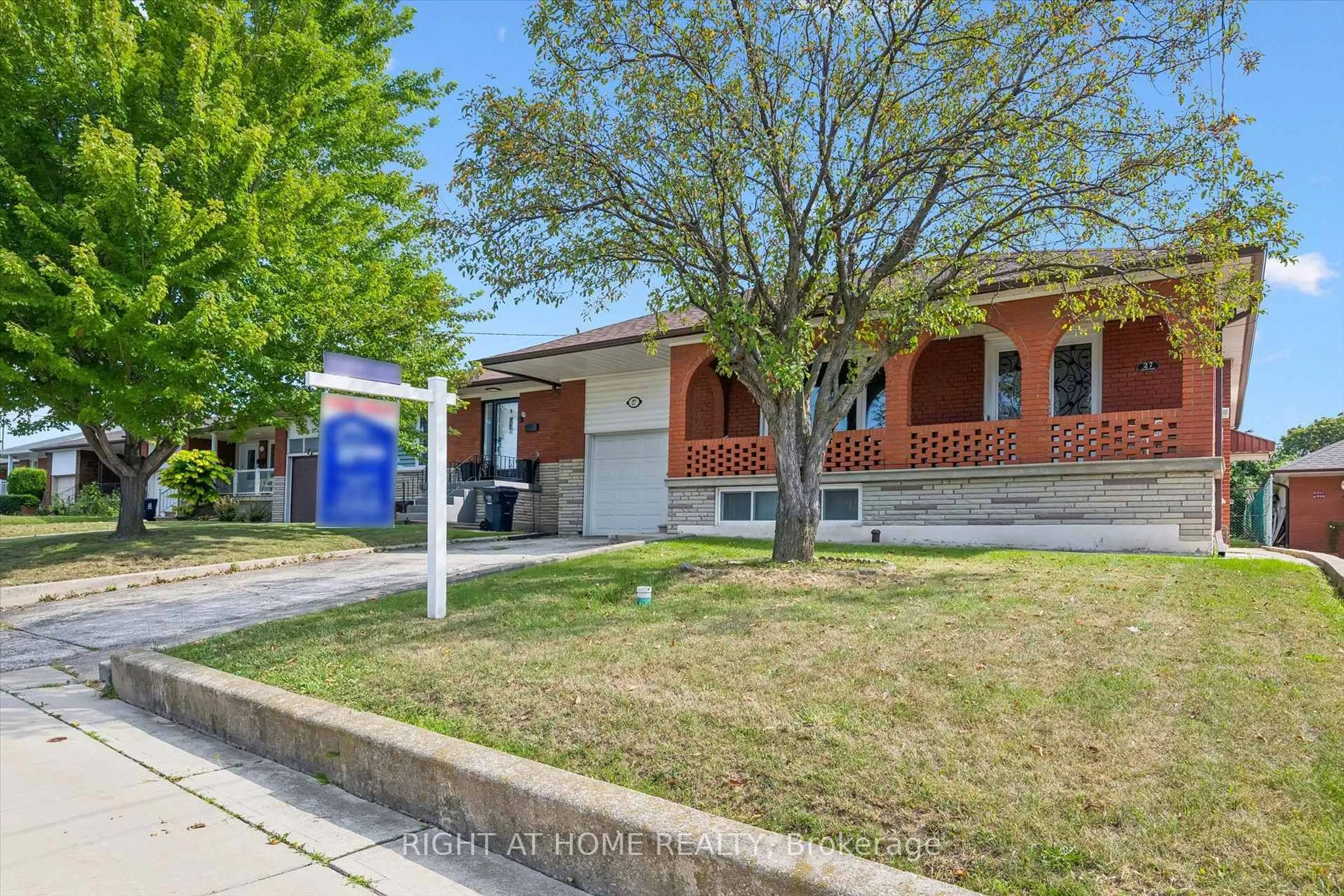 Unknown for 27 Jocada Rd, Toronto Ontario M6L 2J4