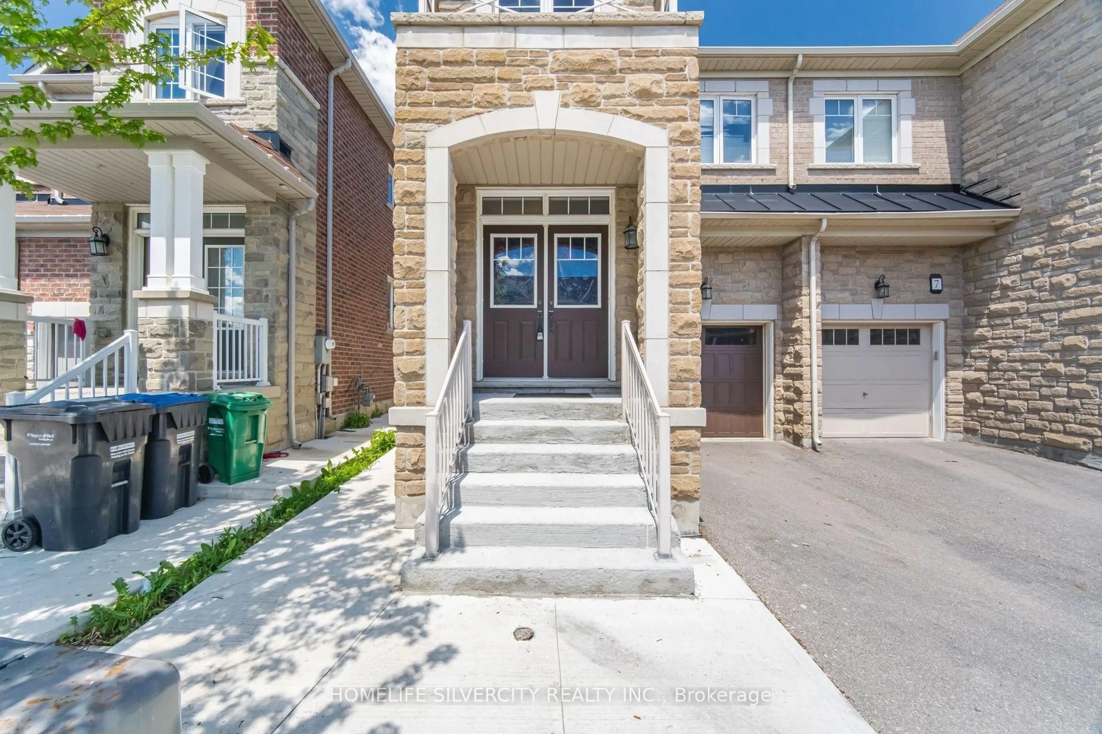 Home with brick exterior material, street for 5 Baffin Cres, Brampton Ontario L7A 4K7