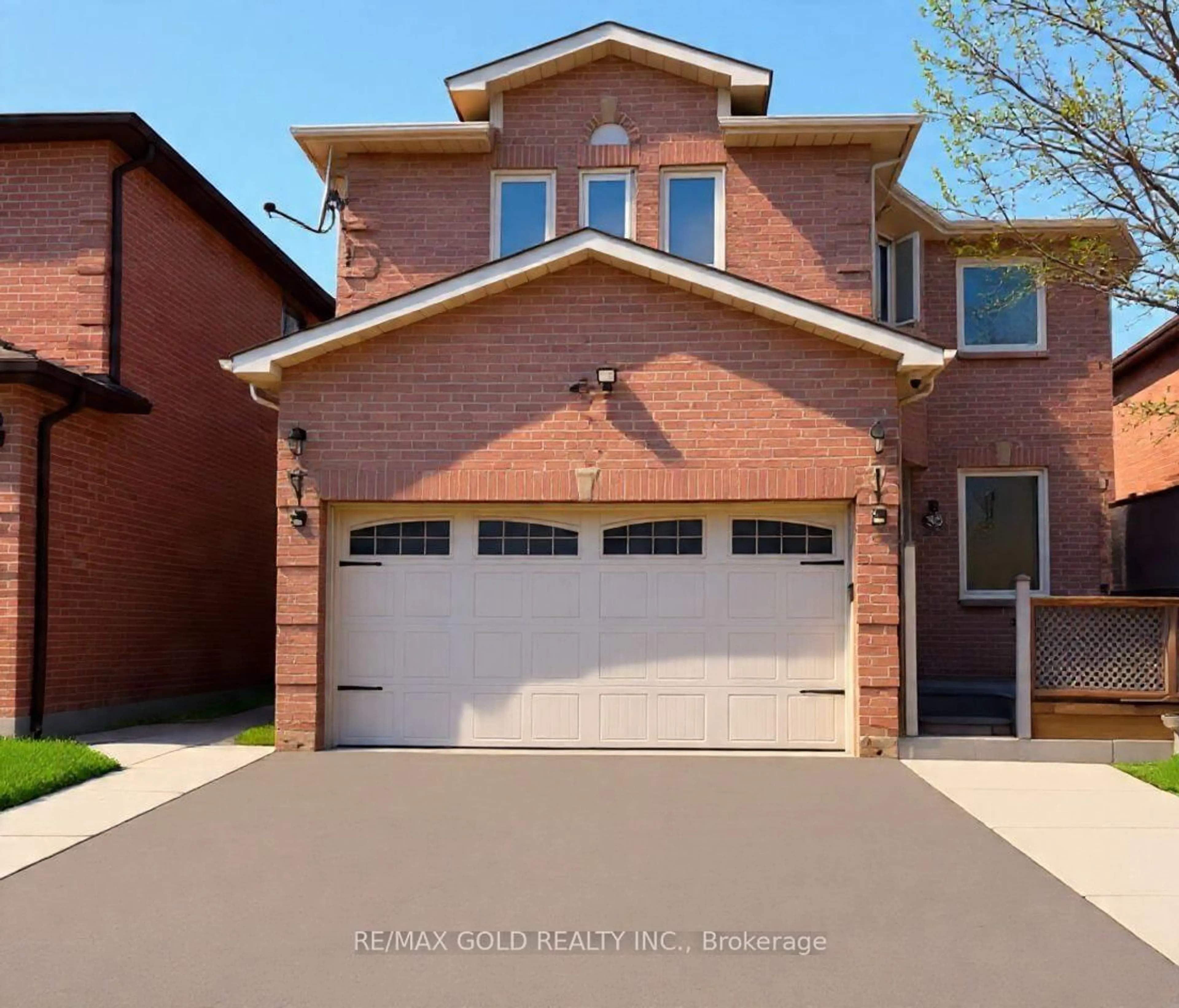 Home with brick exterior material, street for 35 Kirk Dr, Brampton Ontario L6X 4E6