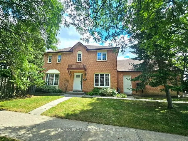 500 Silverthorne Cres #1, Mississauga 4