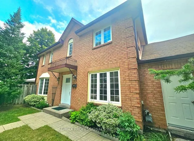 500 Silverthorne Cres #1, Mississauga 5