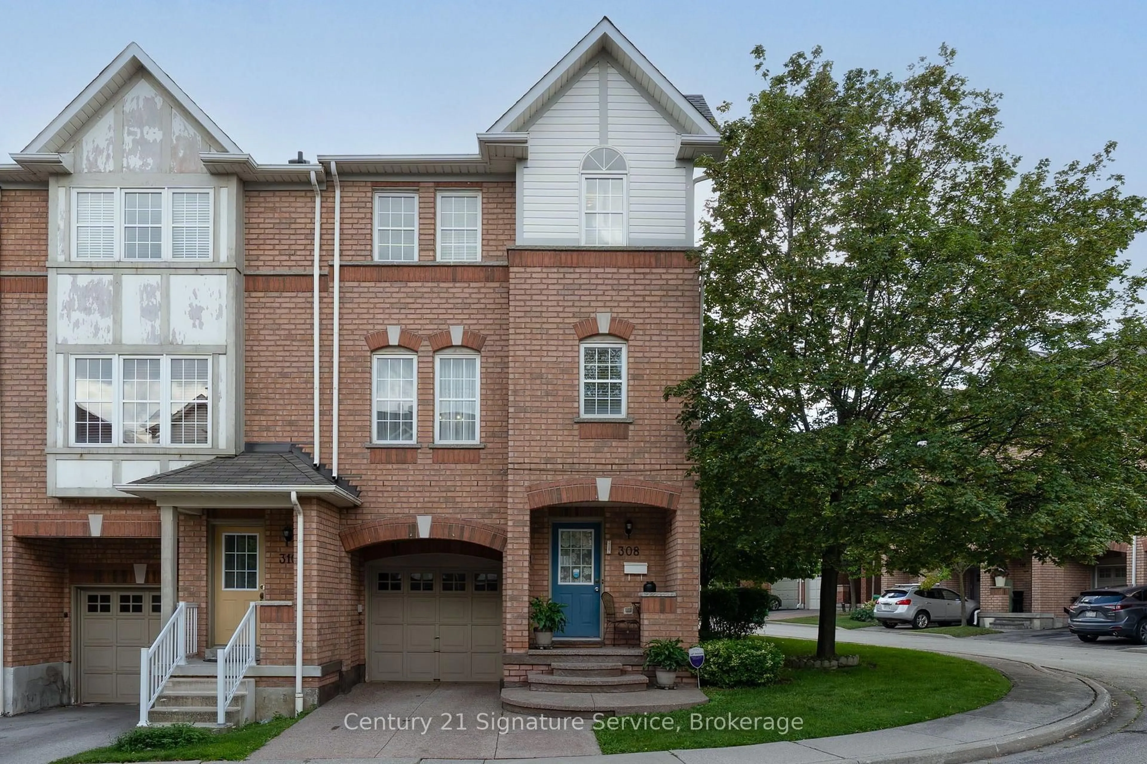 Home with brick exterior material, street for 3030 Breakwater Crt #308, Mississauga Ontario L5B 4P1