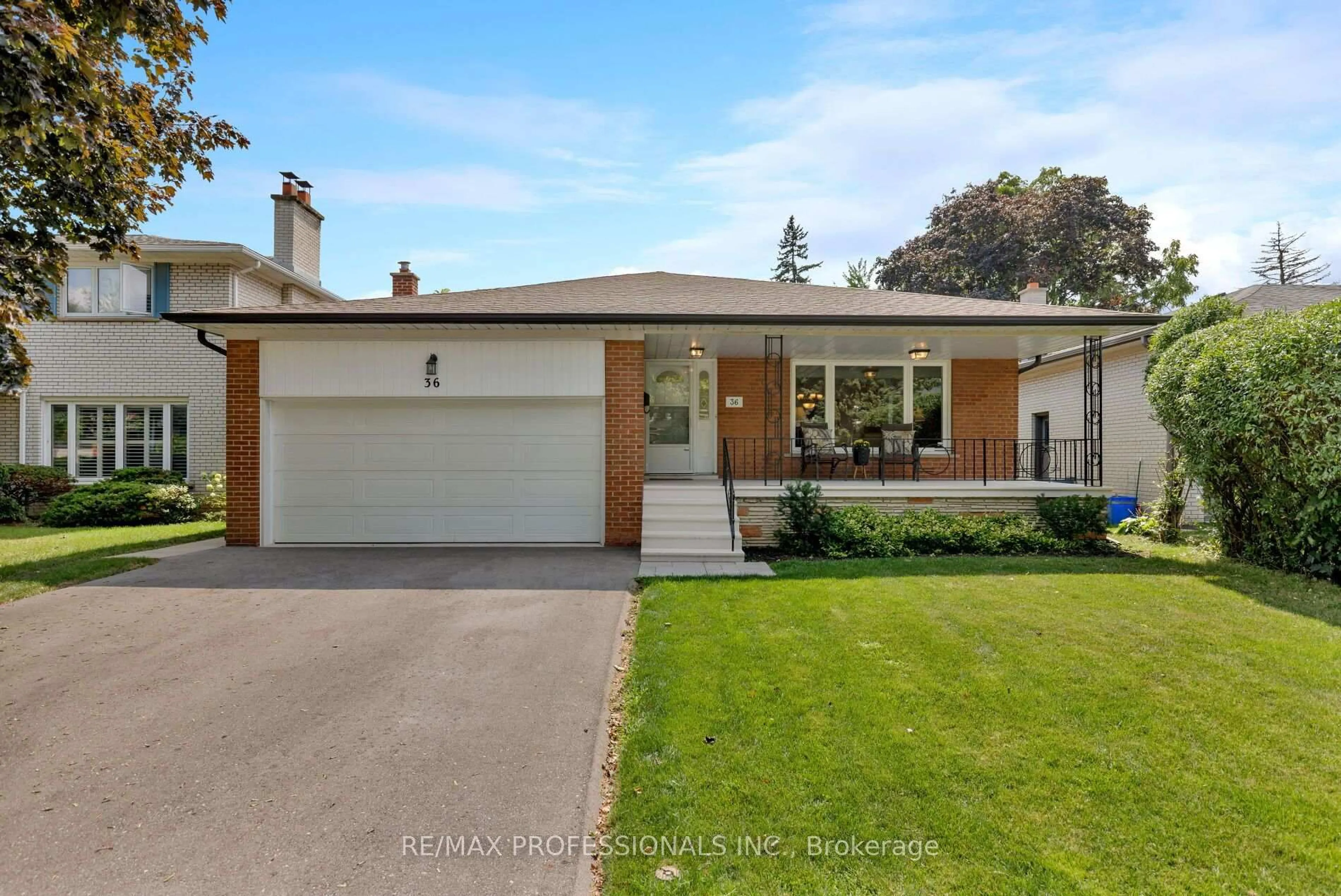 Unknown for 36 Thicket Rd, Toronto Ontario M9C 2T6