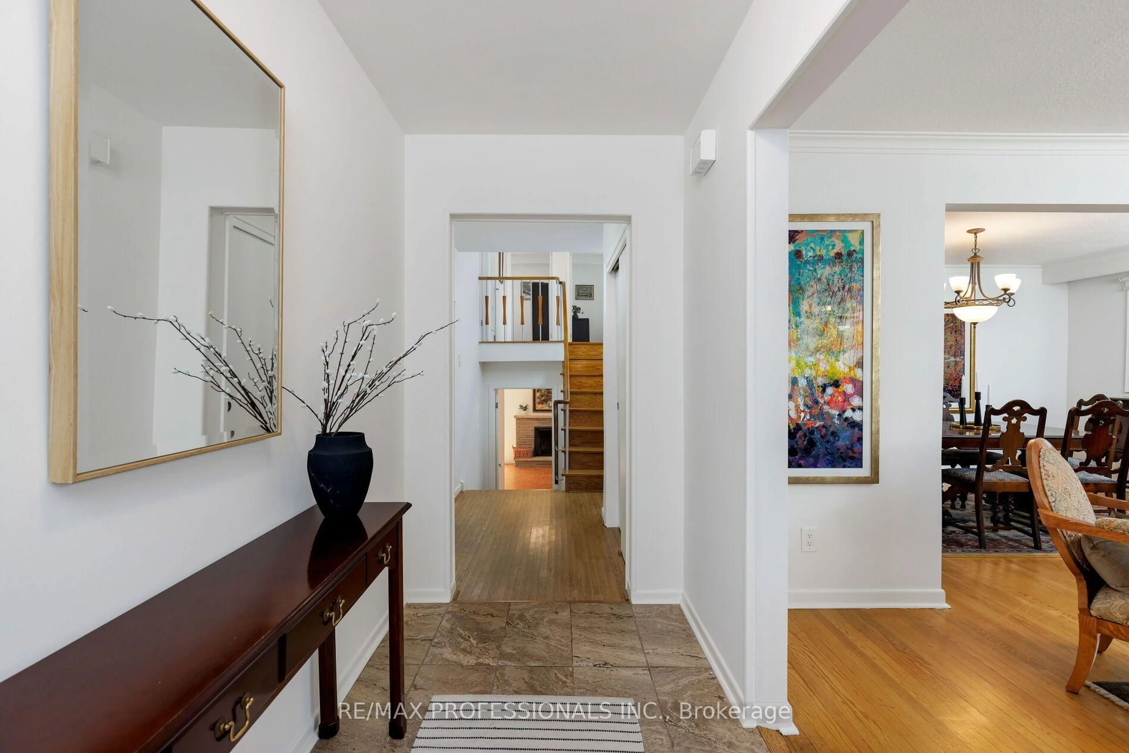 Indoor entryway for 36 Thicket Rd, Toronto Ontario M9C 2T6