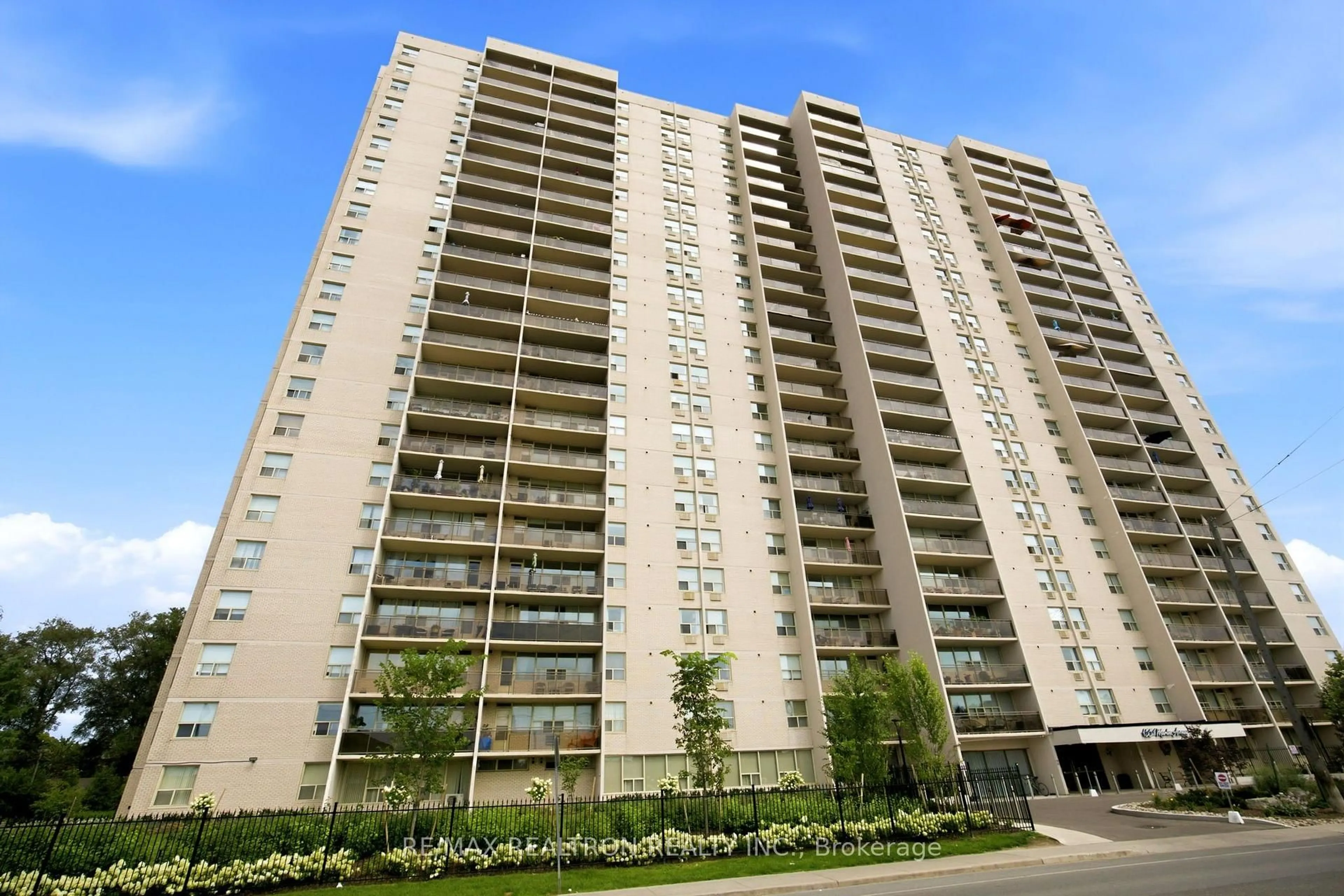 Unknown for 155 Marlee Ave #909, Toronto Ontario M6B 4B5
