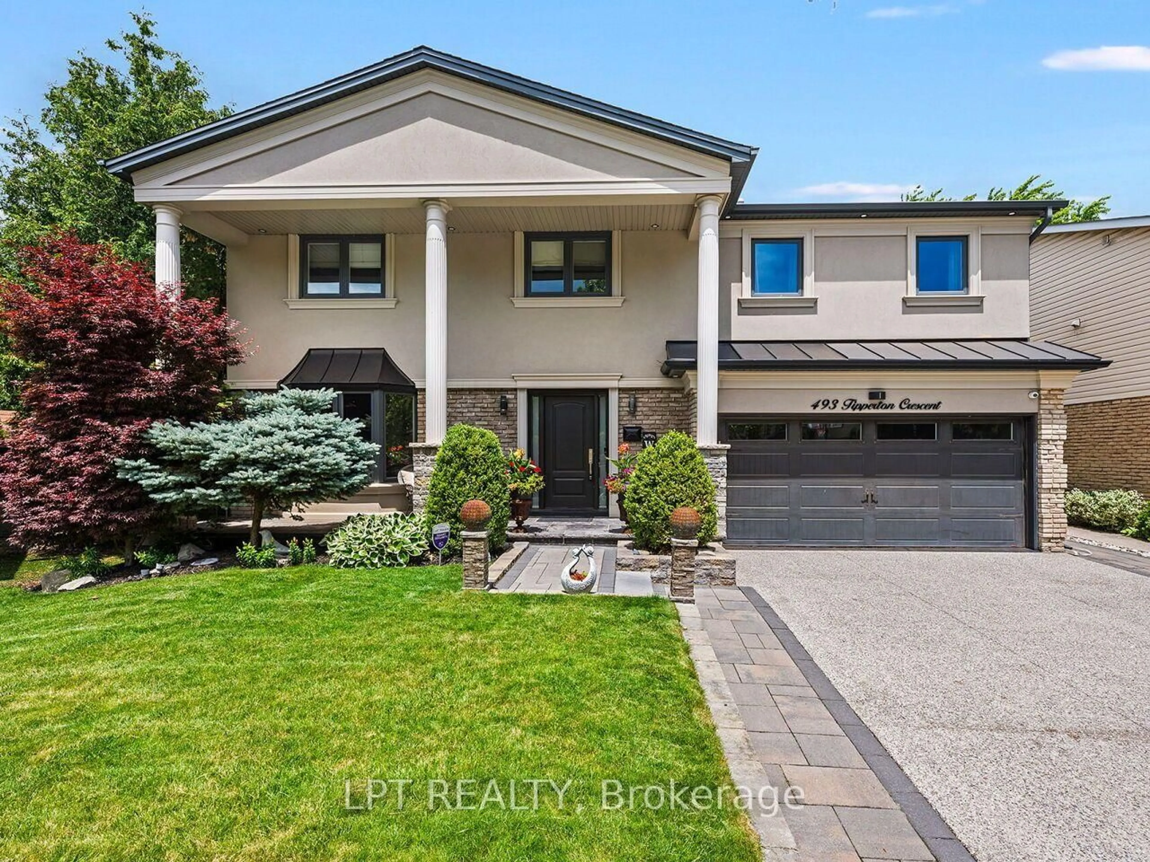 Home with vinyl exterior material, street for 493 Tipperton Cres, Oakville Ontario L6L 5E1