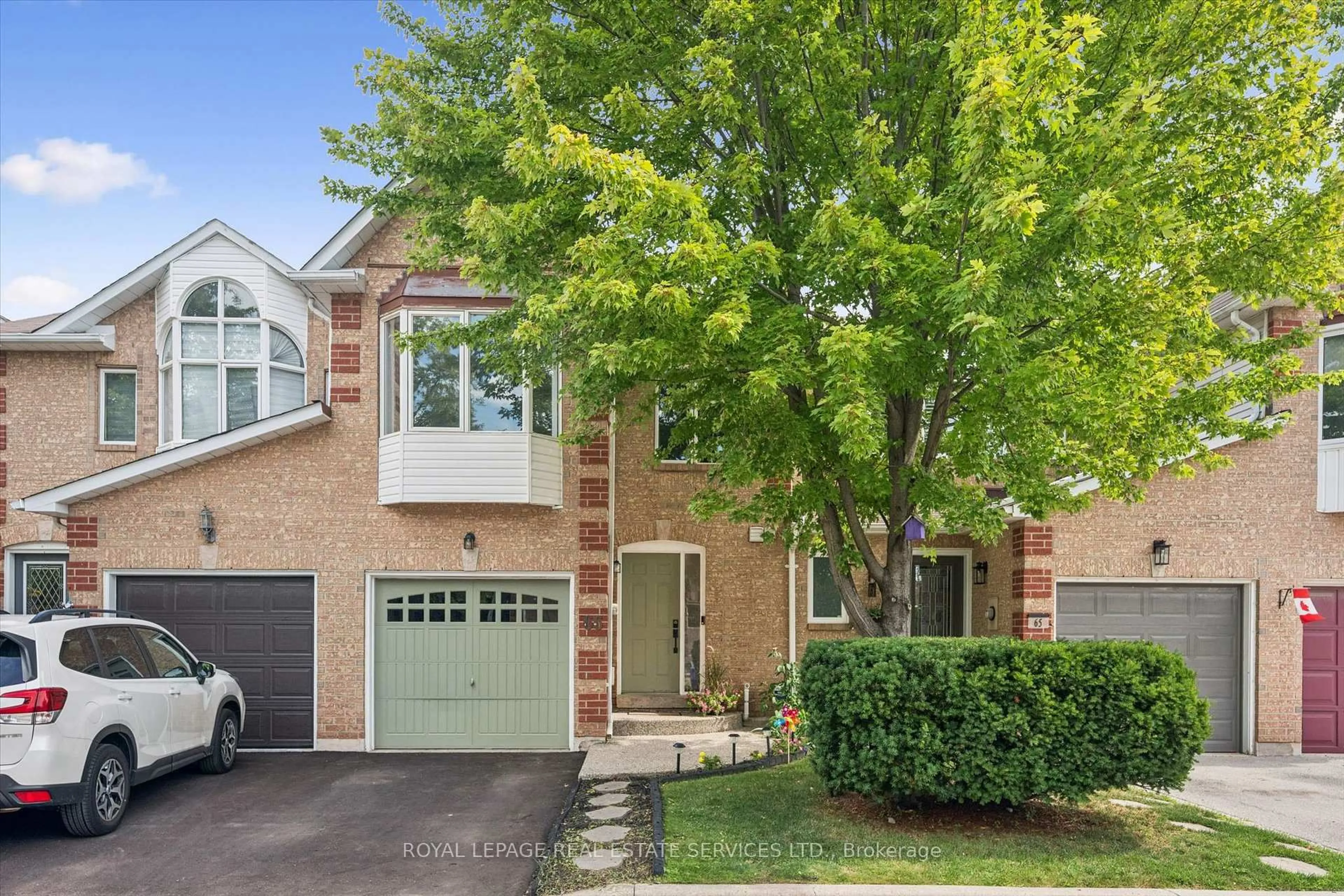 Home with brick exterior material, street for 1240 Westview Terr #66, Oakville Ontario L6M 3M4