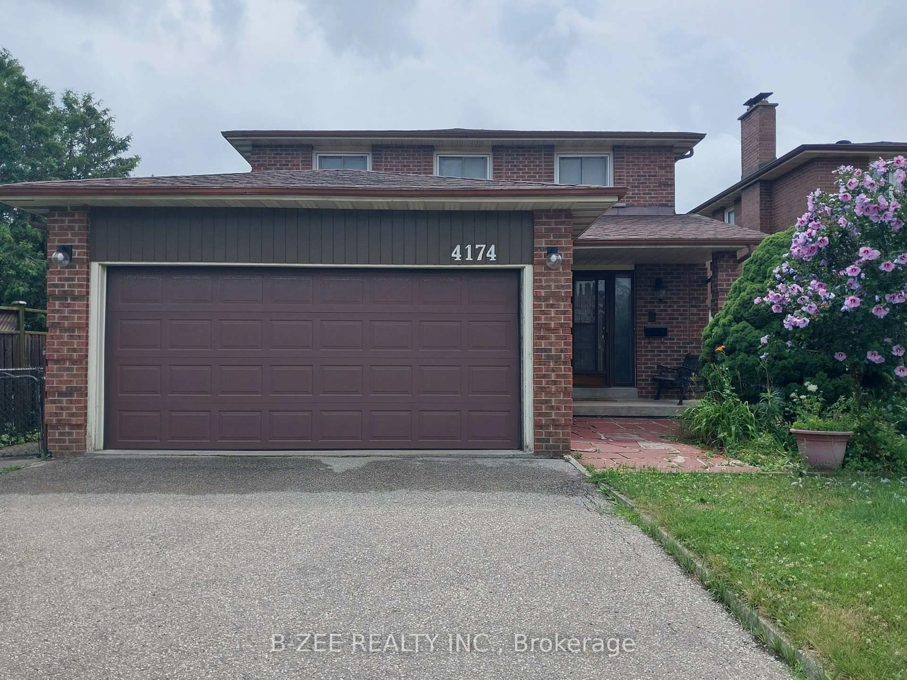 Home with brick exterior material, street for 4174 Pascal Crt, Mississauga Ontario L4W 3C5