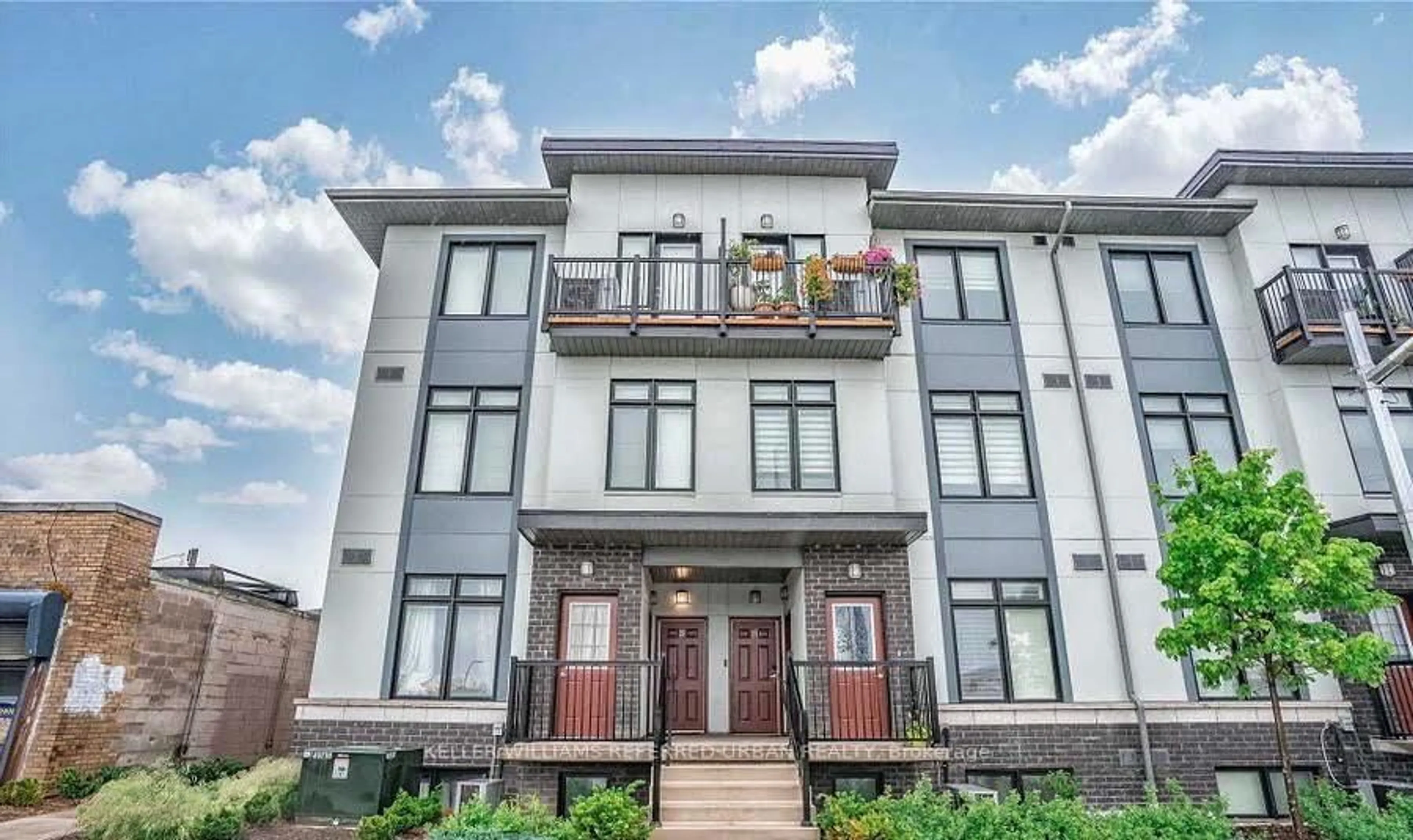 Home with brick exterior material, building for 630 Rogers Rd #25, Toronto Ontario M6M 1C1
