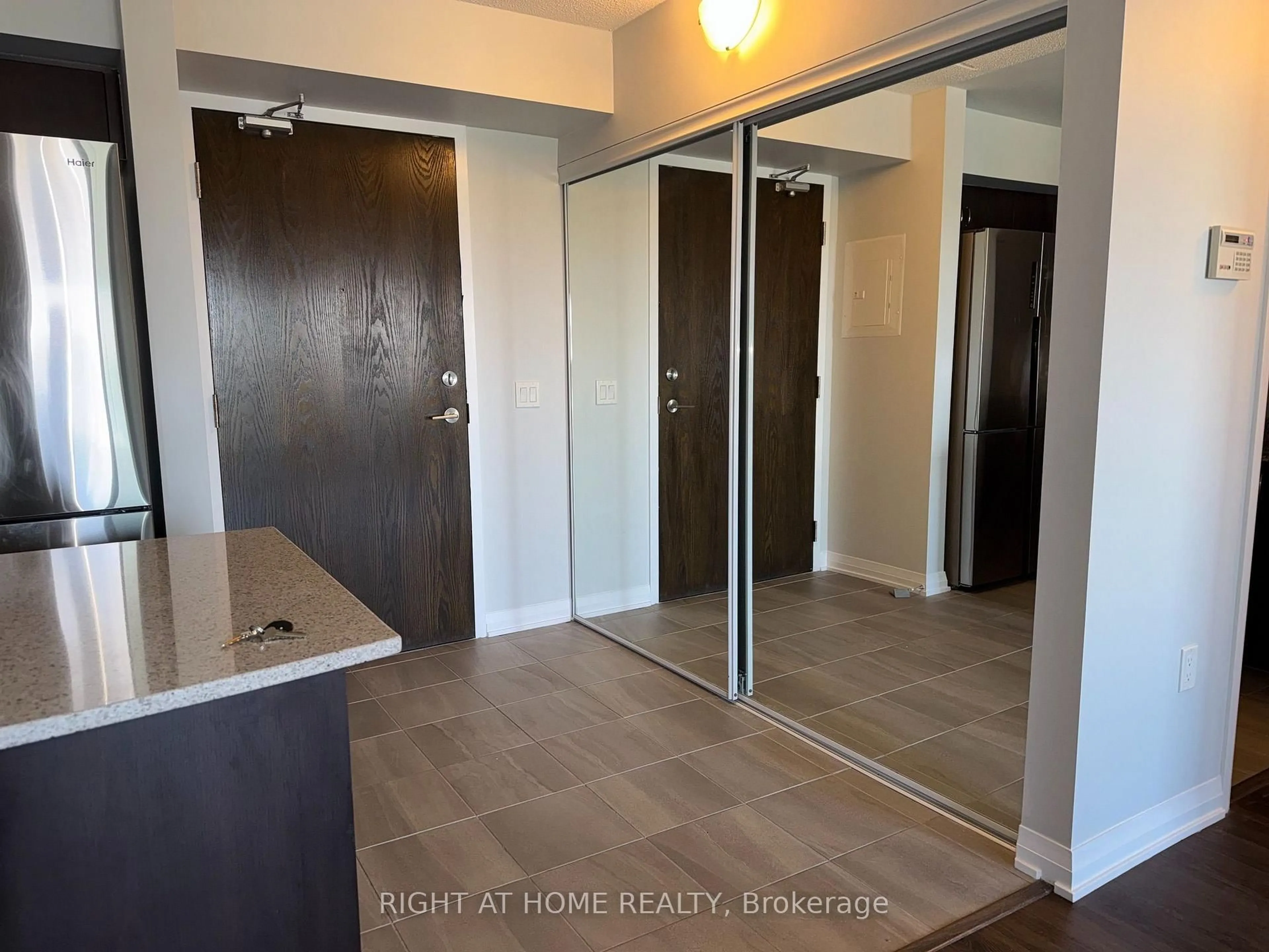 Unknown for 40 Via Rosedale Way #307, Brampton Ontario L6R 4A4