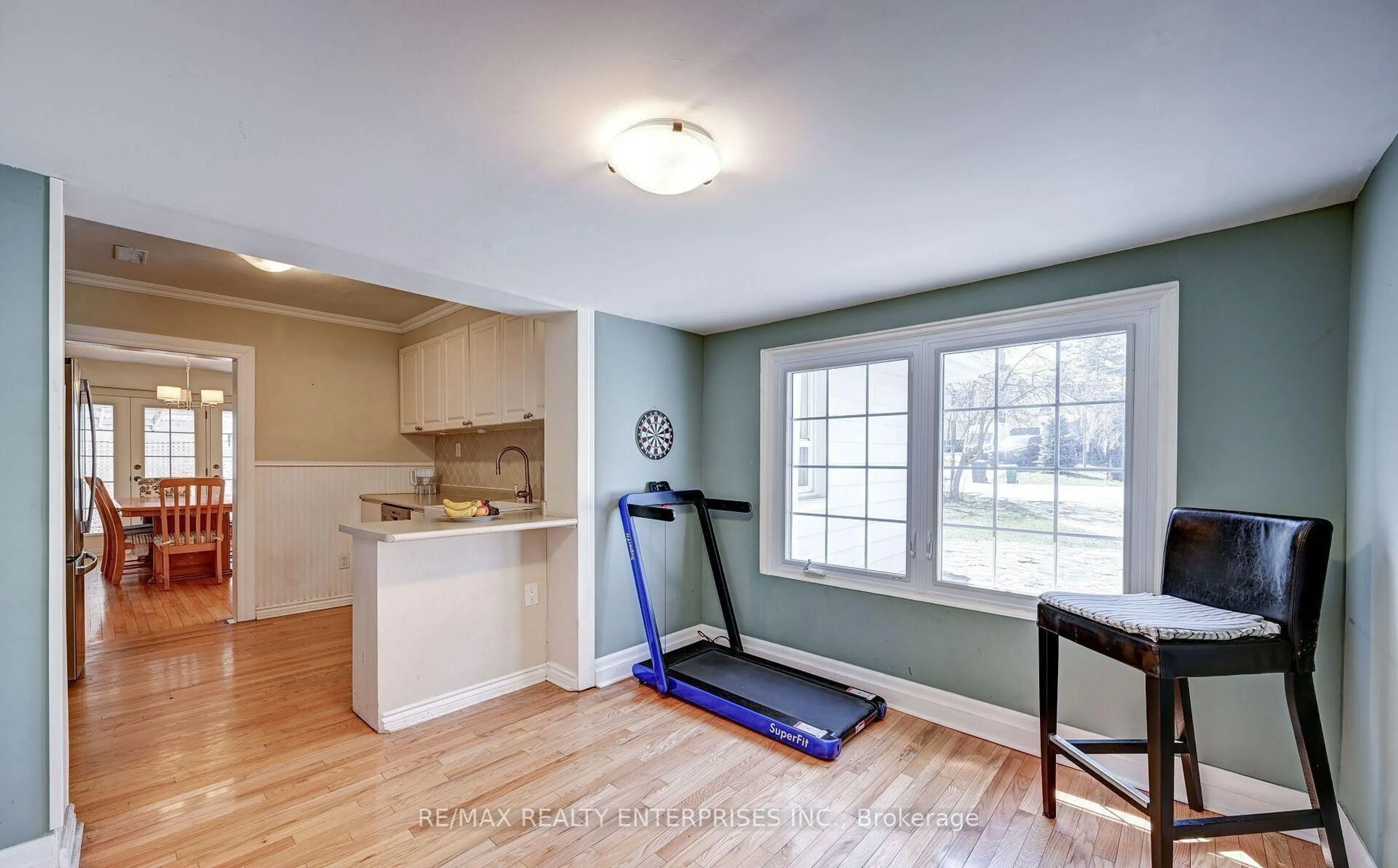 Gym or fitness room for 1235 Old River Rd, Mississauga Ontario L5G 3G2
