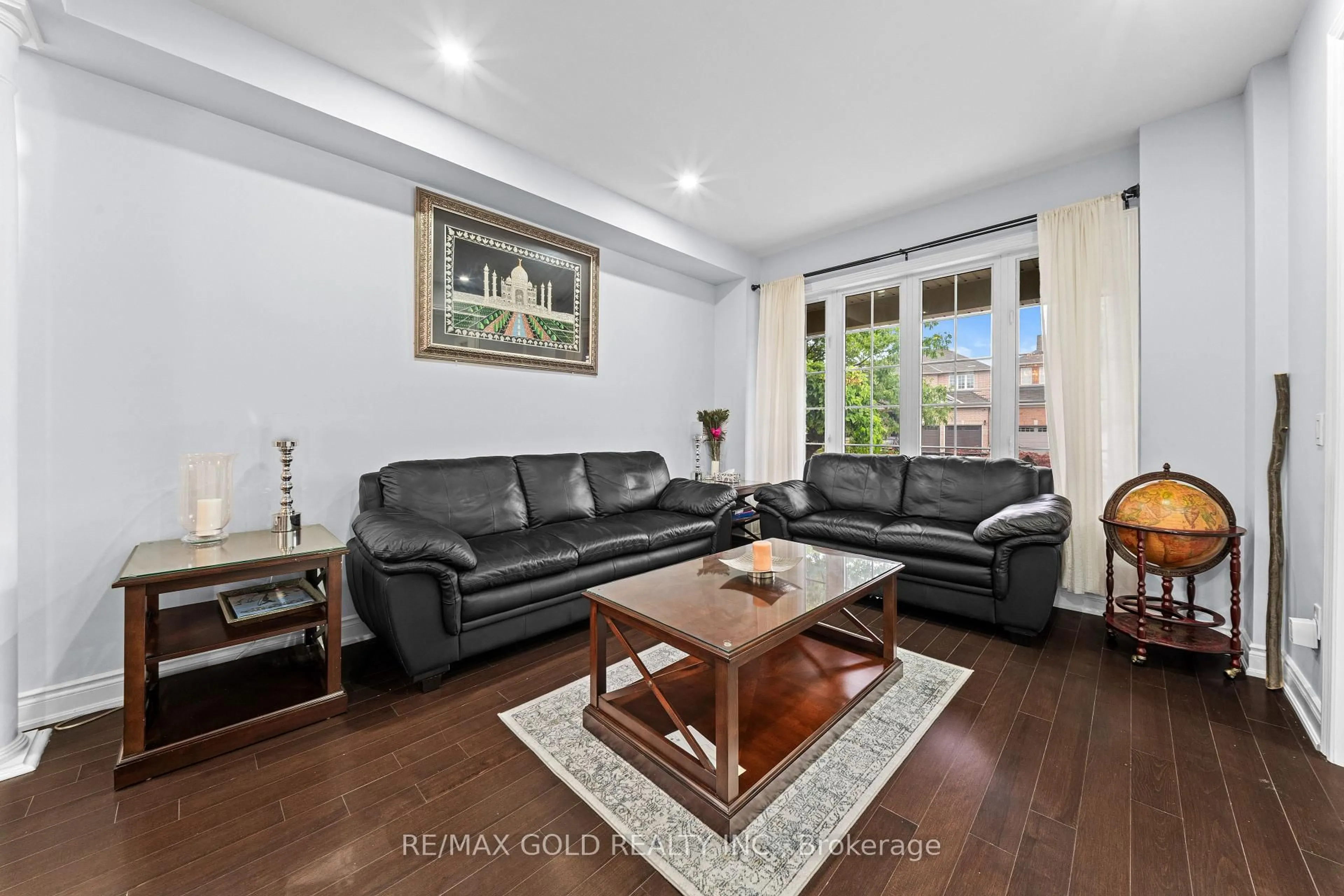 Living room with furniture, unknown for 58 Brunetta Way, Brampton Ontario L6P 1M9