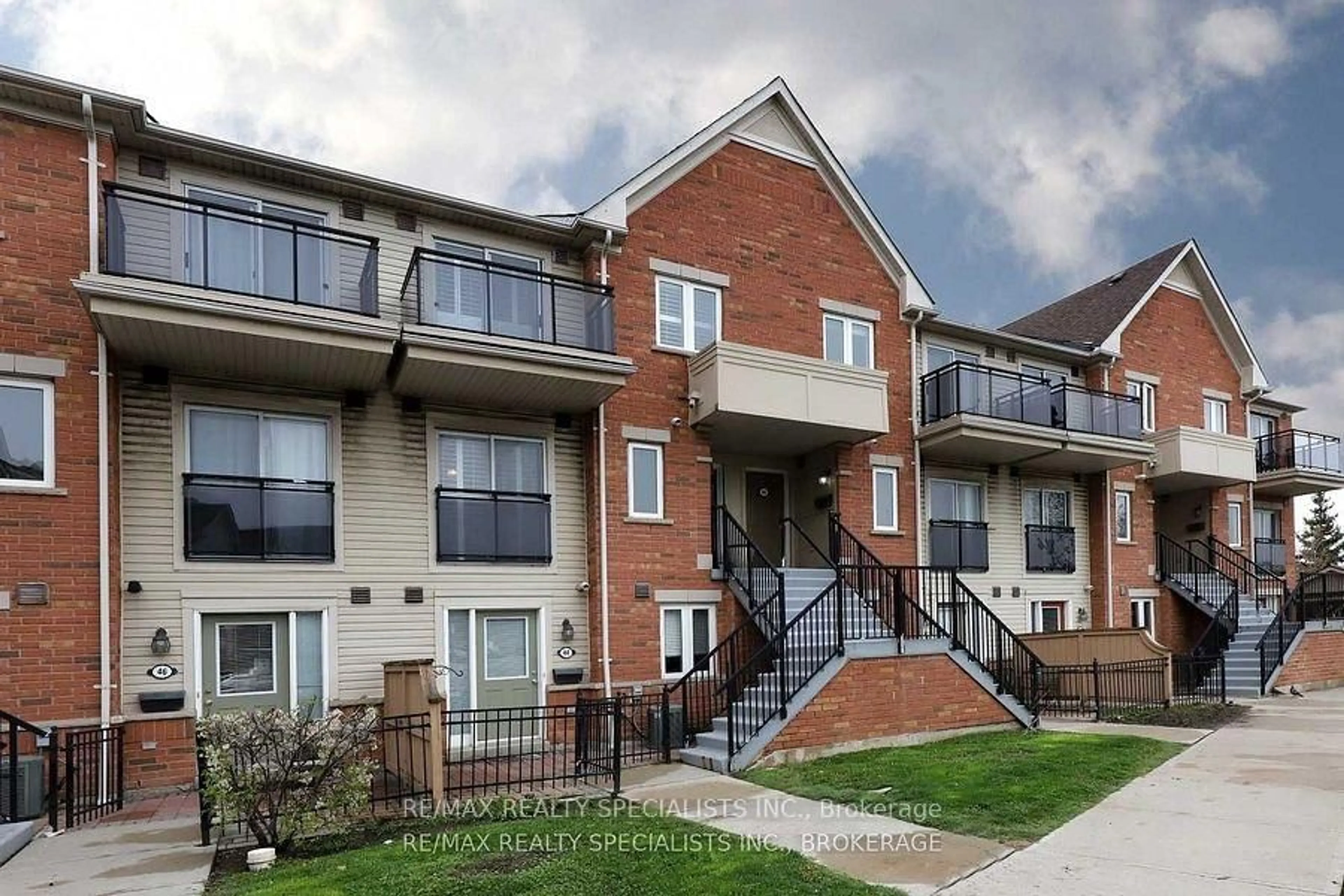 Unknown for 4620 Guildwood Way #44, Mississauga Ontario L5R 4H4