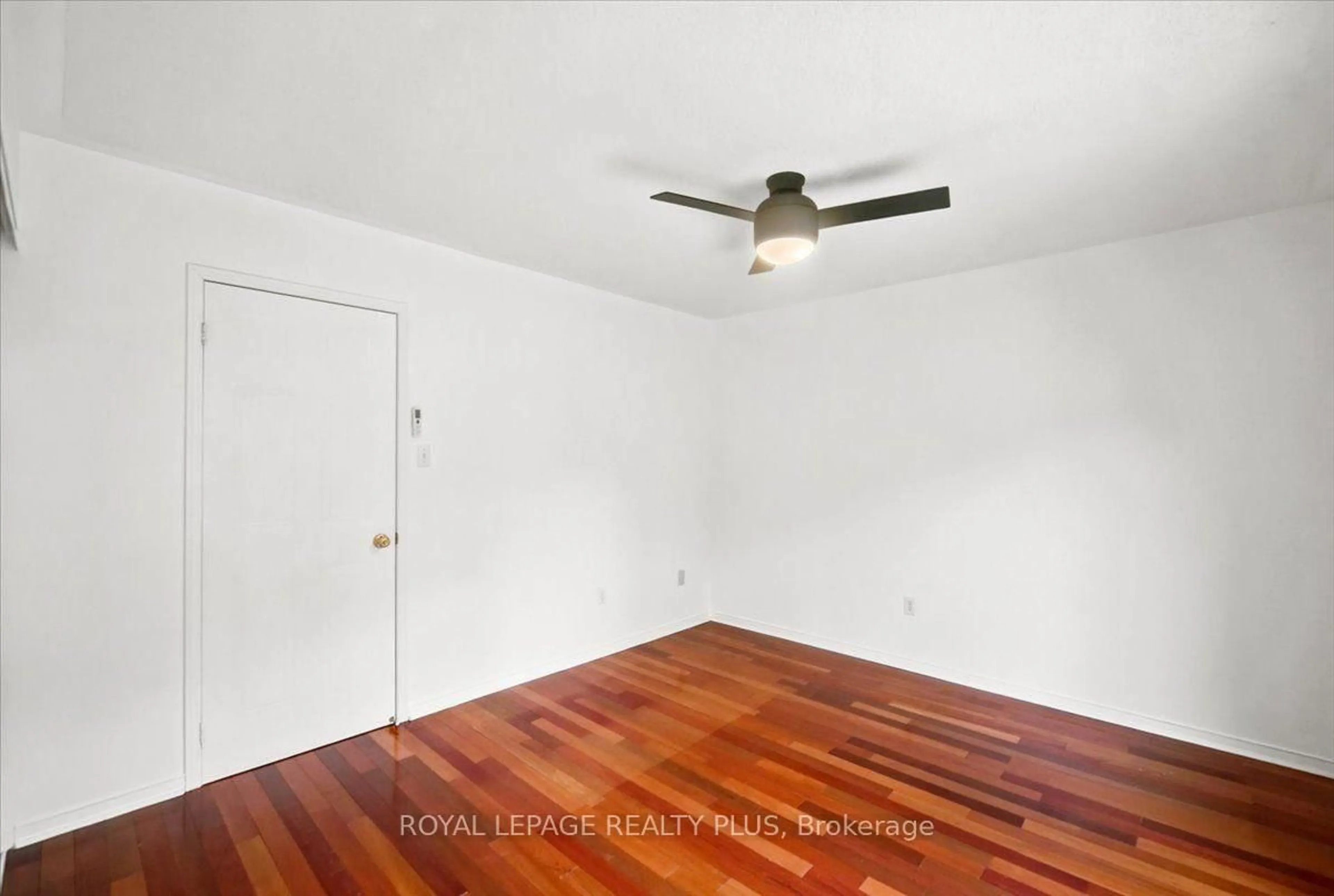 A pic of a room for 45 Bristol Rd #15, Mississauga Ontario L4Z 3P5