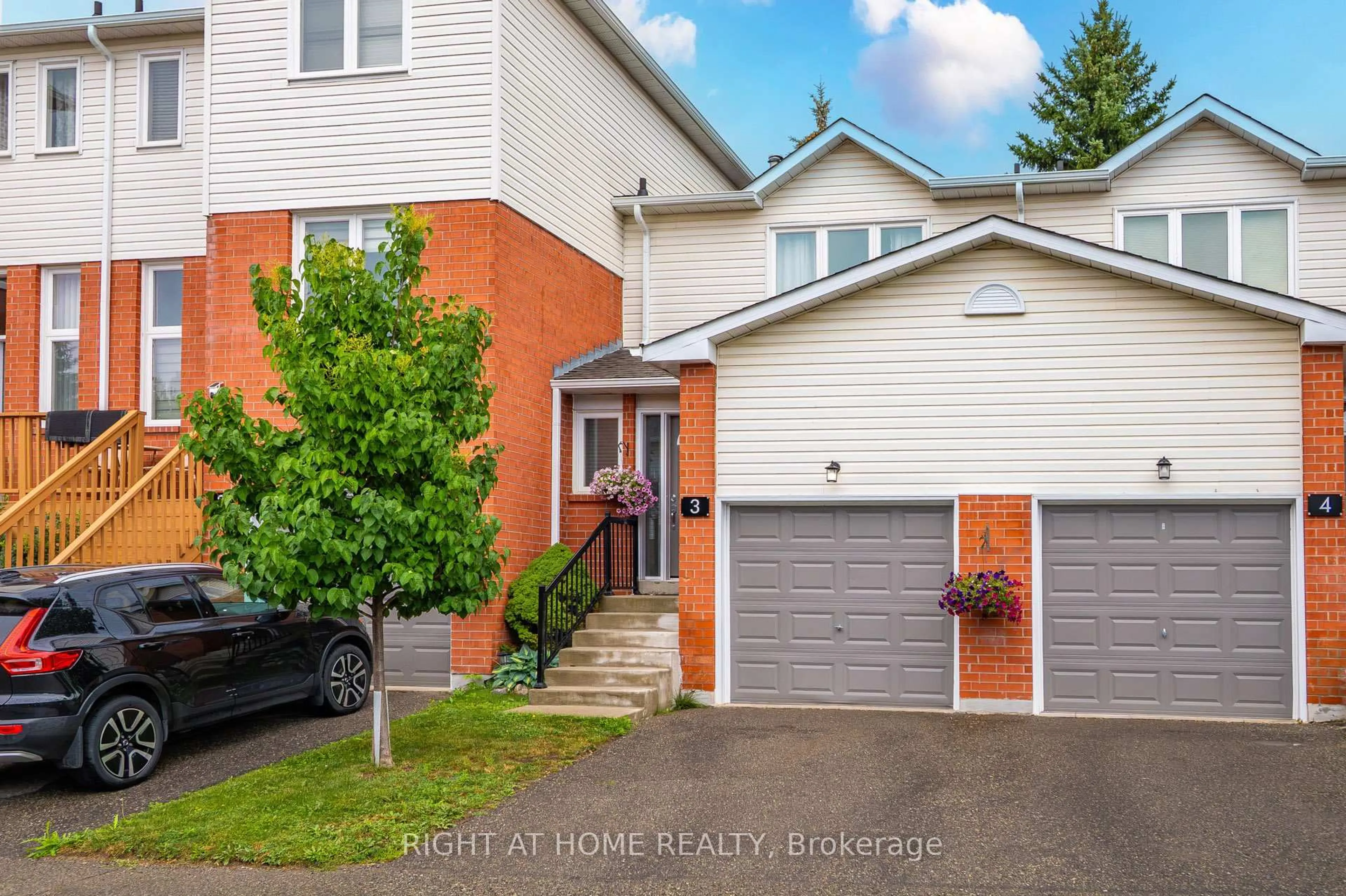 Unknown for 3 Beverly Lane, Halton Hills Ontario L7G 5L7