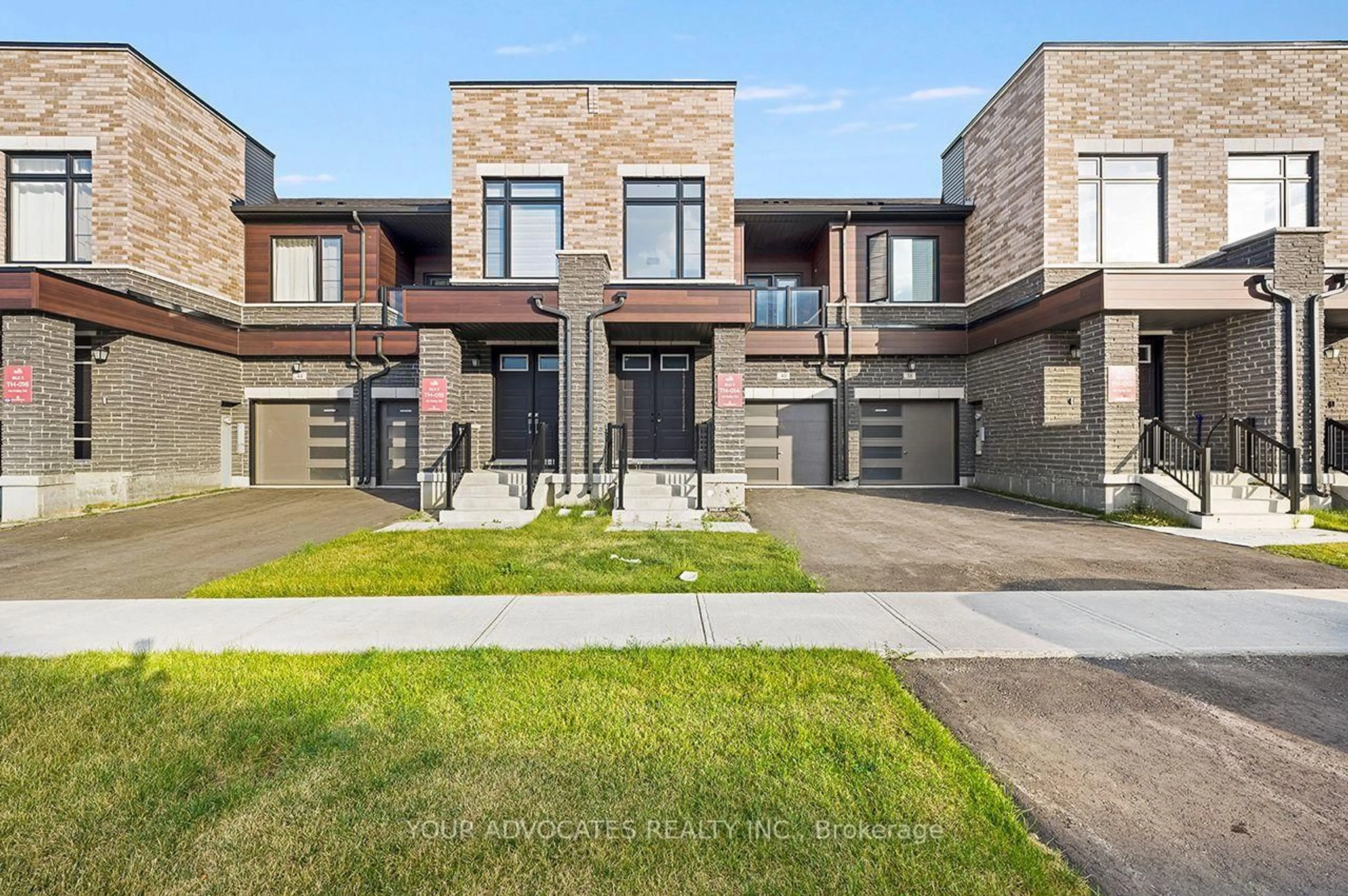 Home with brick exterior material, street for 40 Falby Rd, Brampton Ontario L6P 4S1