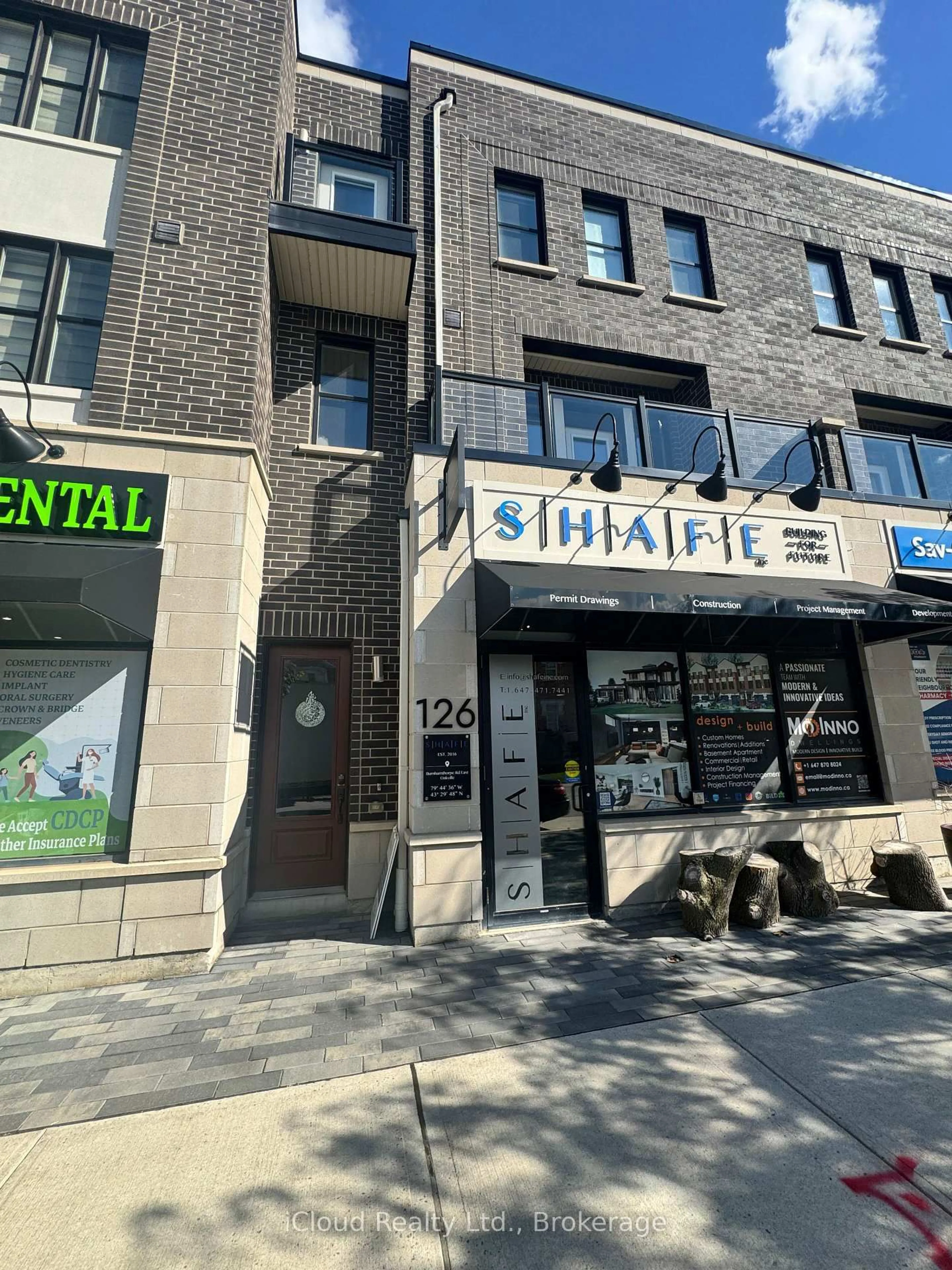 Unknown for 126 Burnhamthorpe Rd, Oakville Ontario L6H 0X9