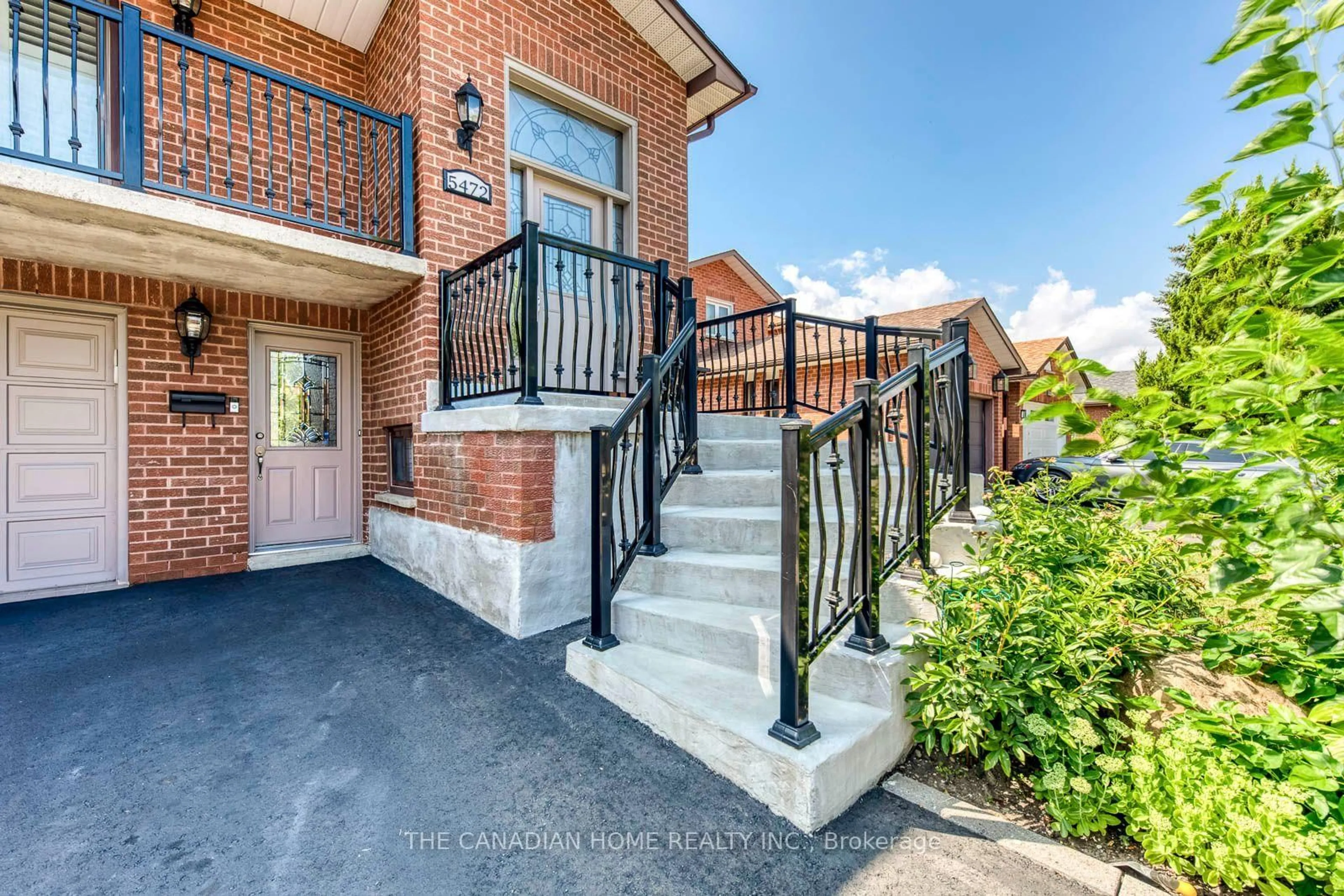 Home with brick exterior material, street for 5472 Bourget Dr, Mississauga Ontario L5R 3C9