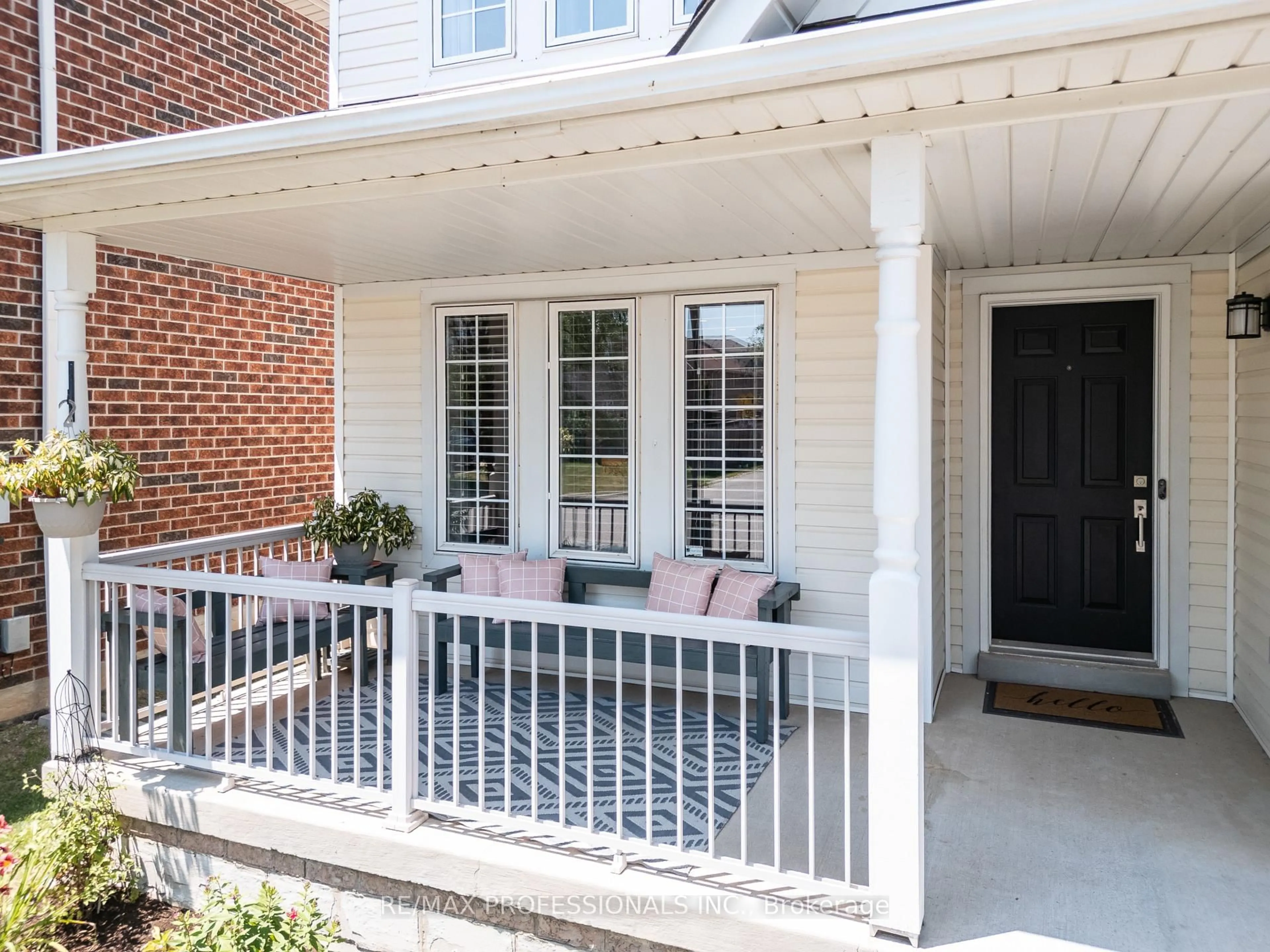 Home with brick exterior material, street for 1245 Newell St, Milton Ontario L9T 6C2
