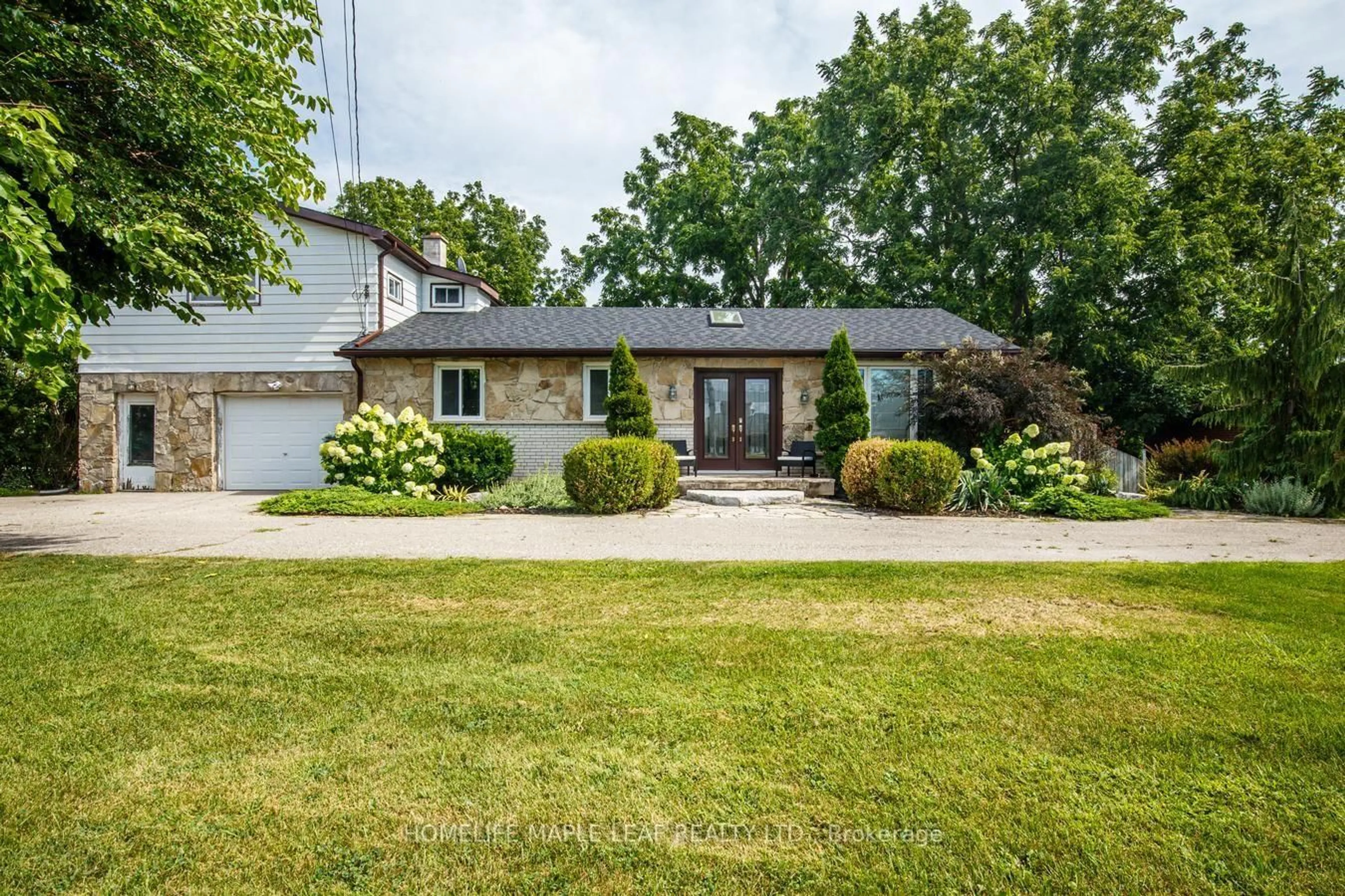 Home with brick exterior material, street for 7820 5 Sdrd, Milton Ontario L9T 7K7