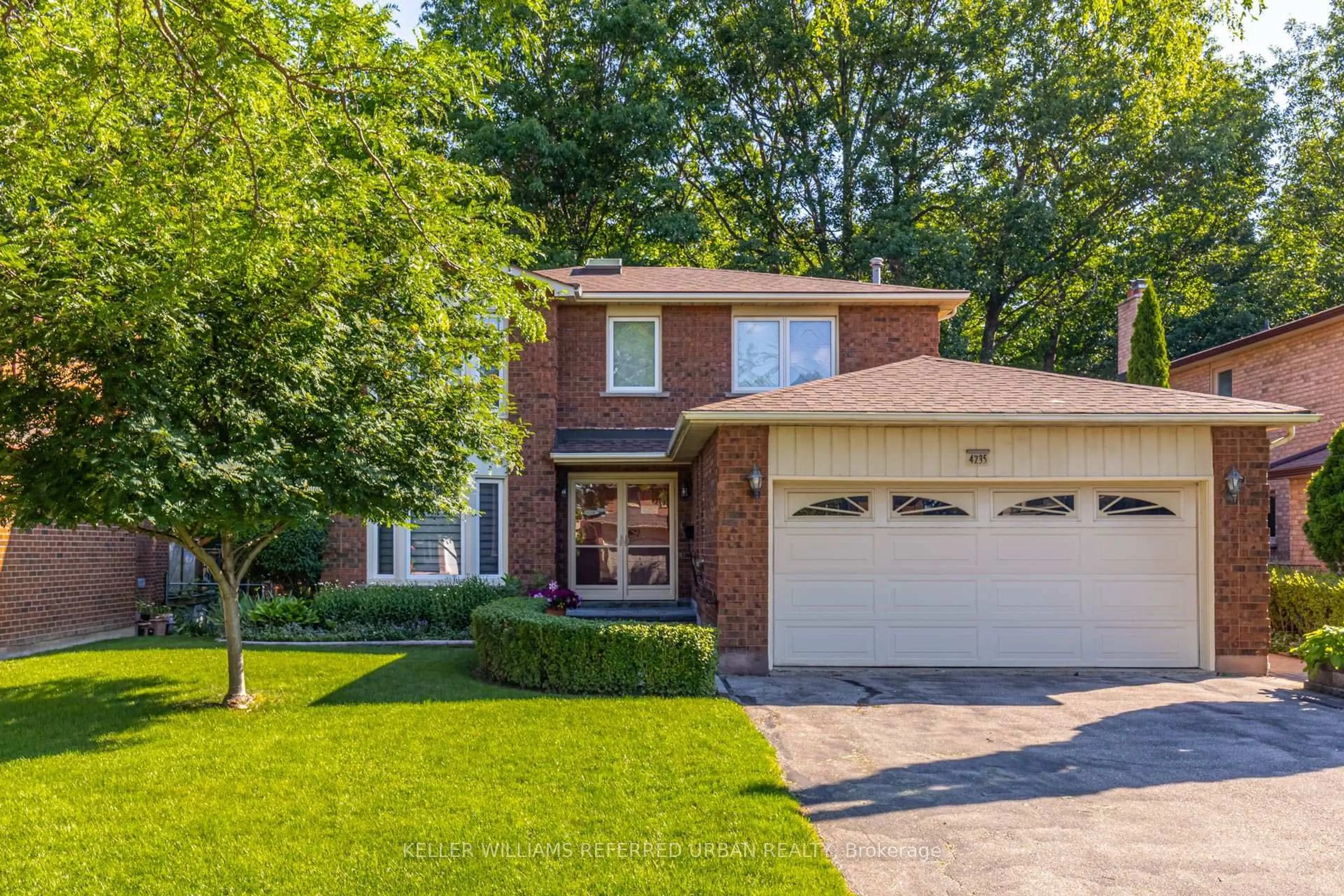 Home with brick exterior material, street for 4235 Perivale Rd, Mississauga Ontario L5C 4B1