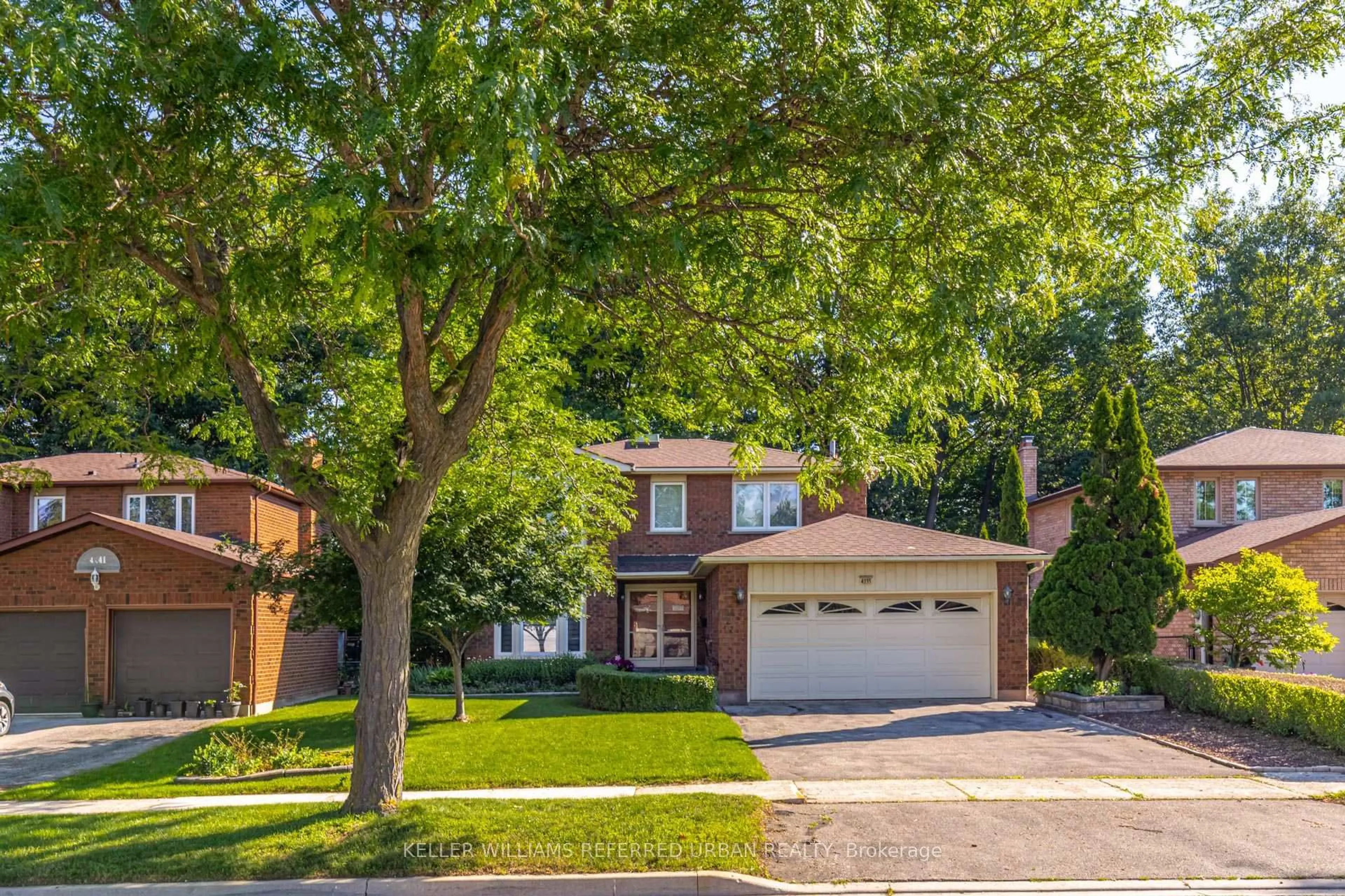 Home with brick exterior material, street for 4235 Perivale Rd, Mississauga Ontario L5C 4B1
