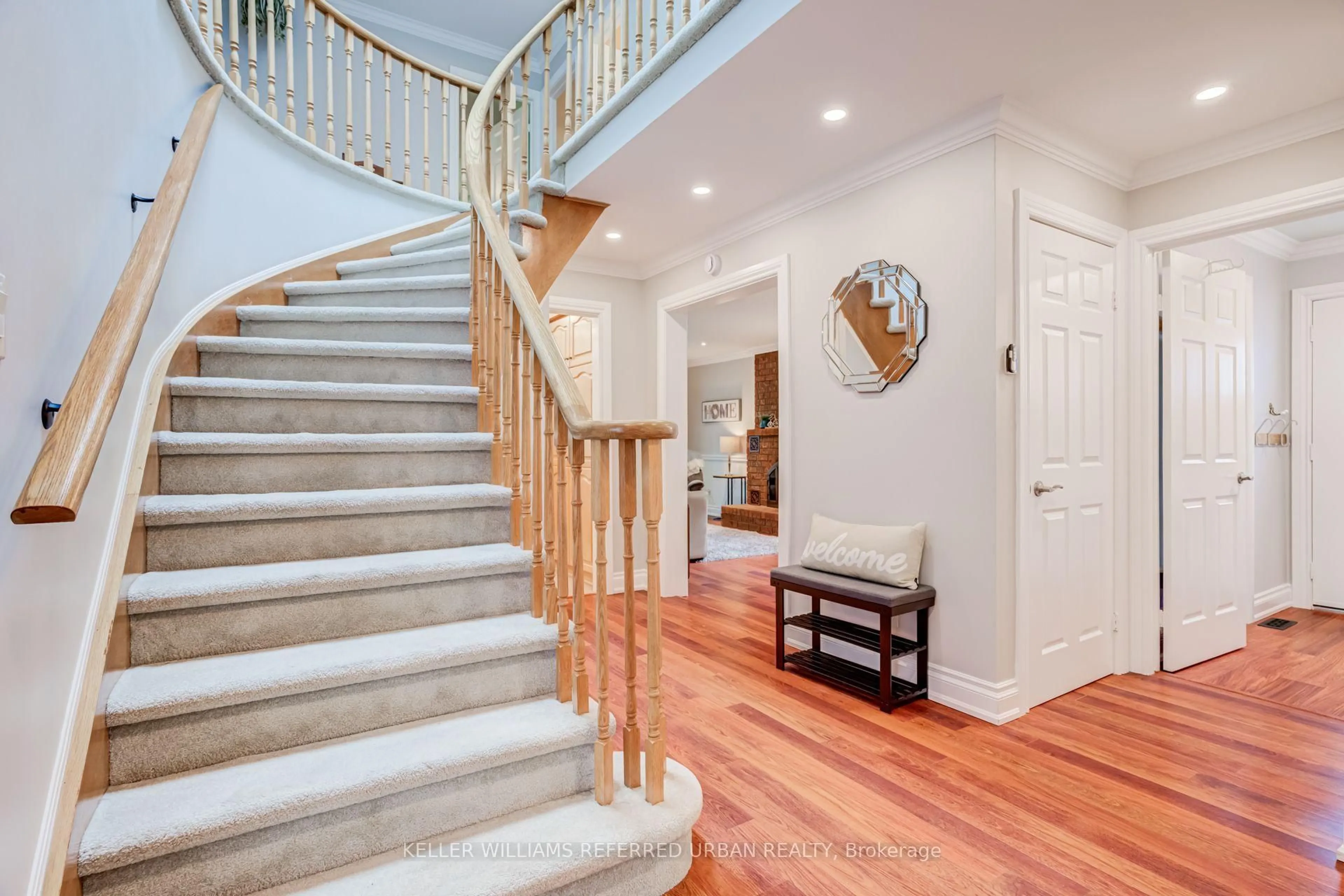 Unknown for 4235 Perivale Rd, Mississauga Ontario L5C 4B1