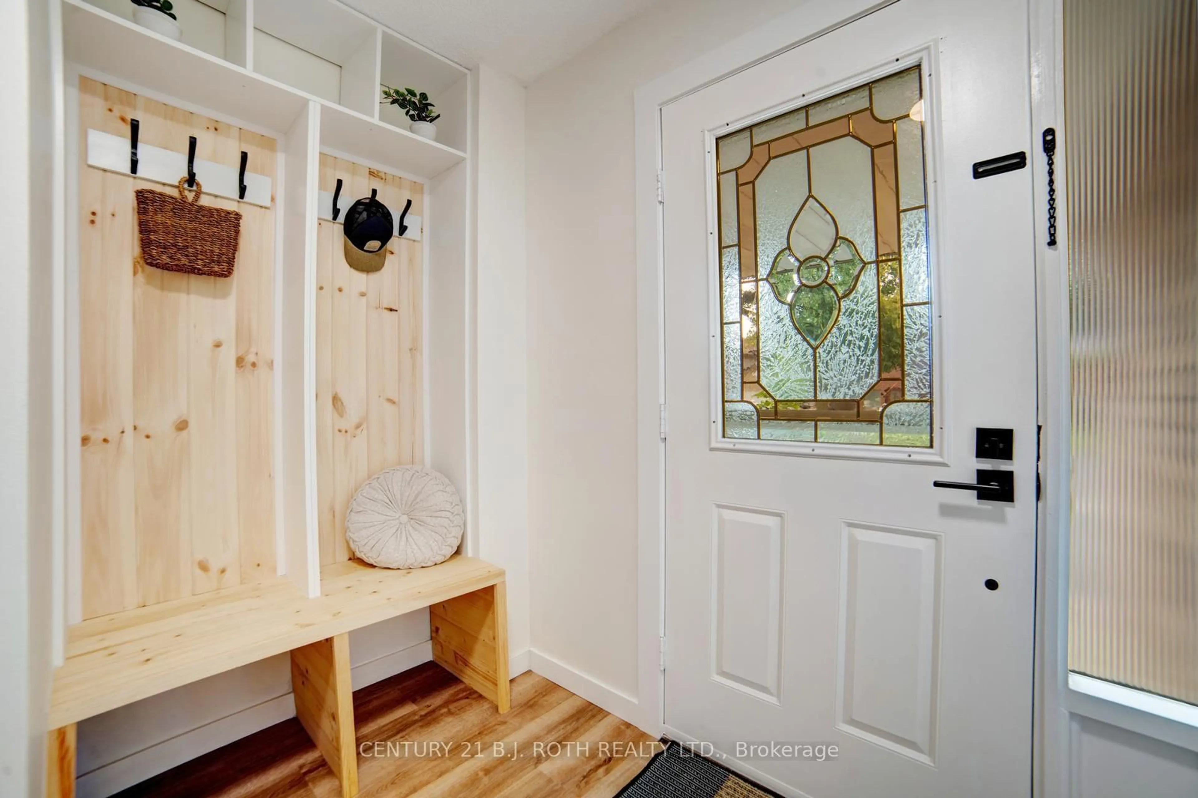 Indoor entryway for 56 Sproule Dr, Brampton Ontario L6V 4B4