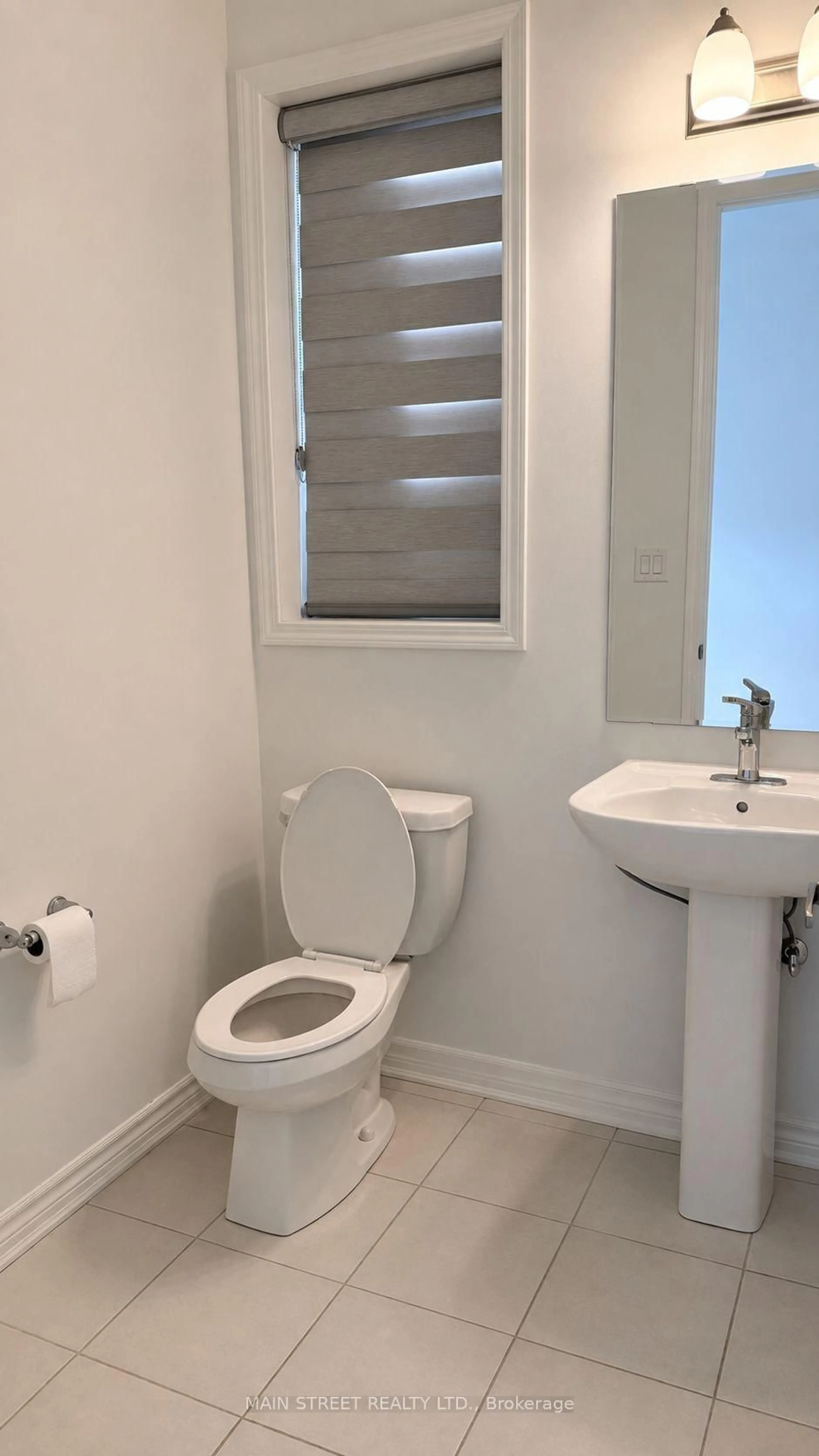 A pic of a room for 1253 Muskoka Hts, Milton Ontario L9E 1Z1