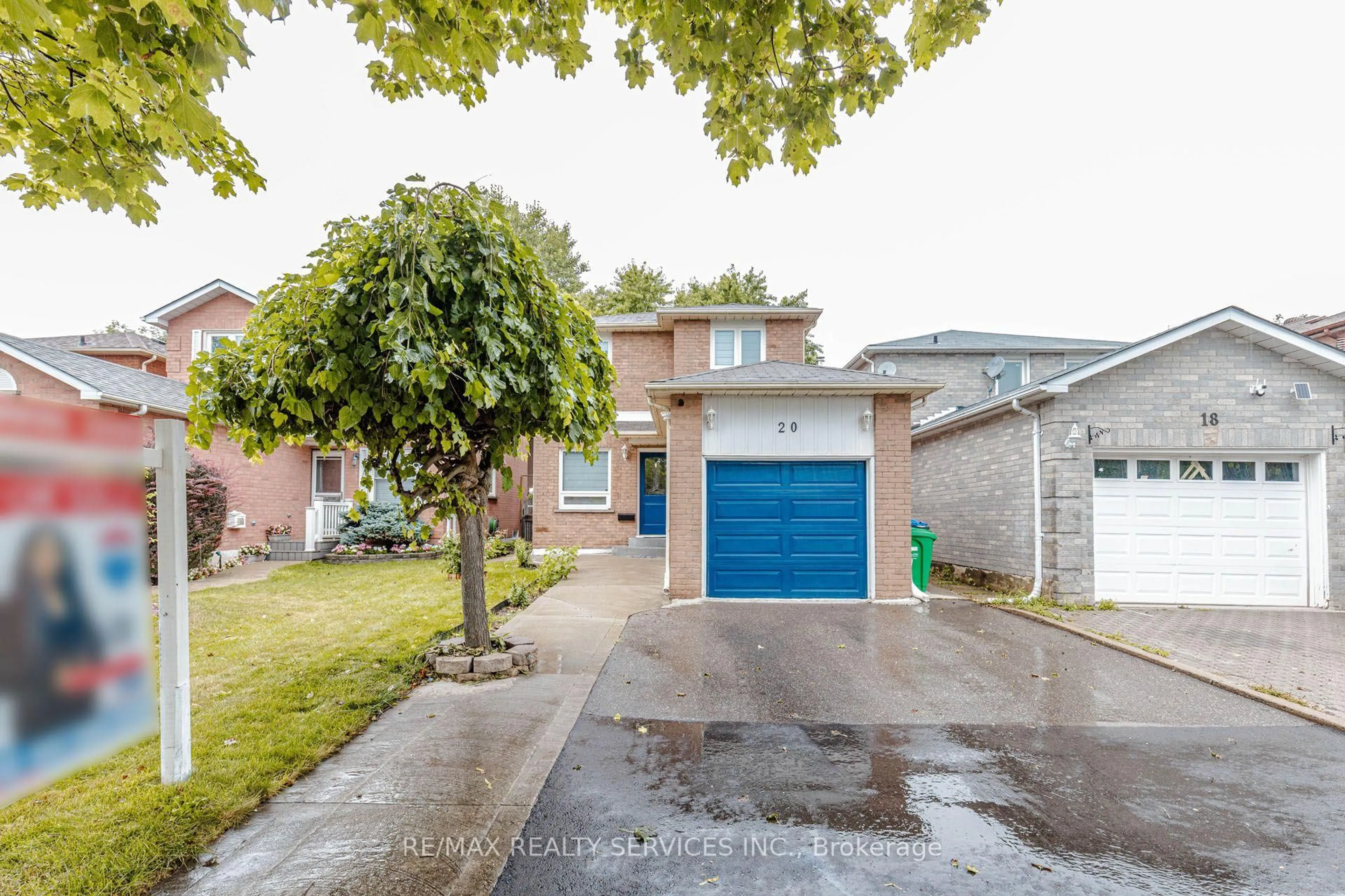 Unknown for 20 Murdoch Dr, Brampton Ontario L6X 3Y2