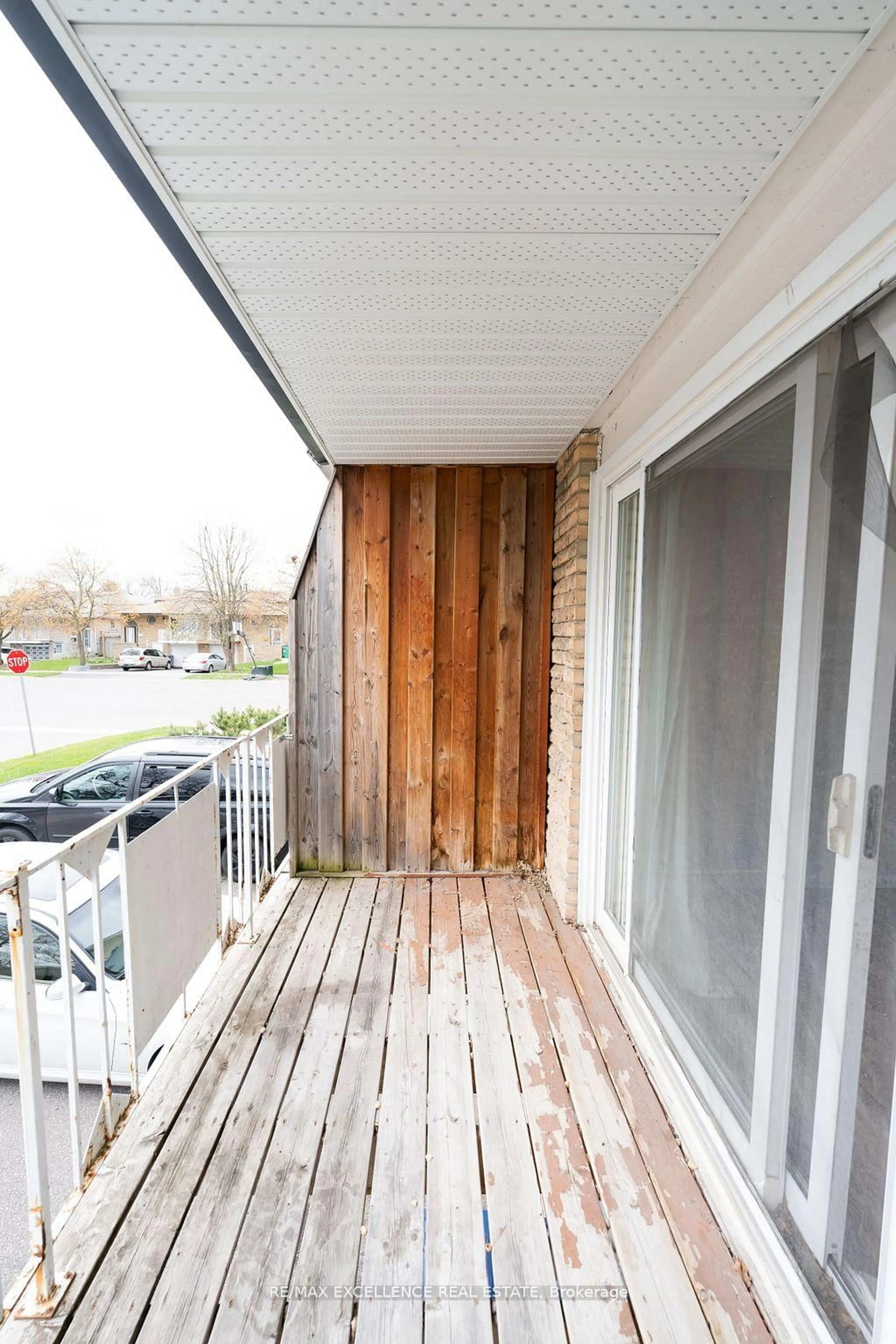 Balcony in the apartment, street for 144 Abell Dr, Brampton Ontario L6V 2Z8
