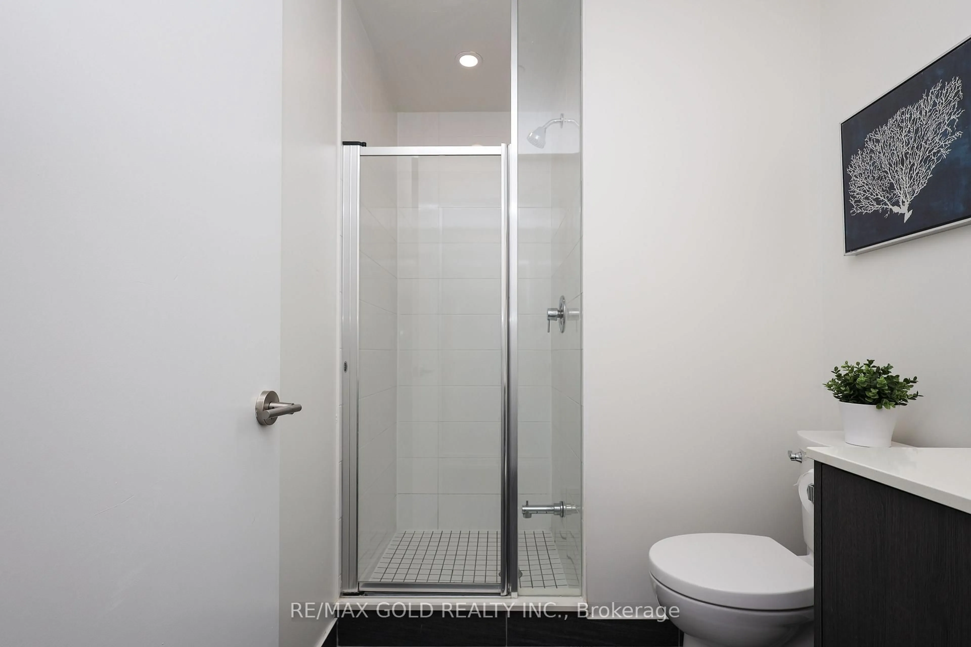 Standard bathroom, floor is not visible for 225 veterans Dr #408, Brampton Ontario L7A 5L7