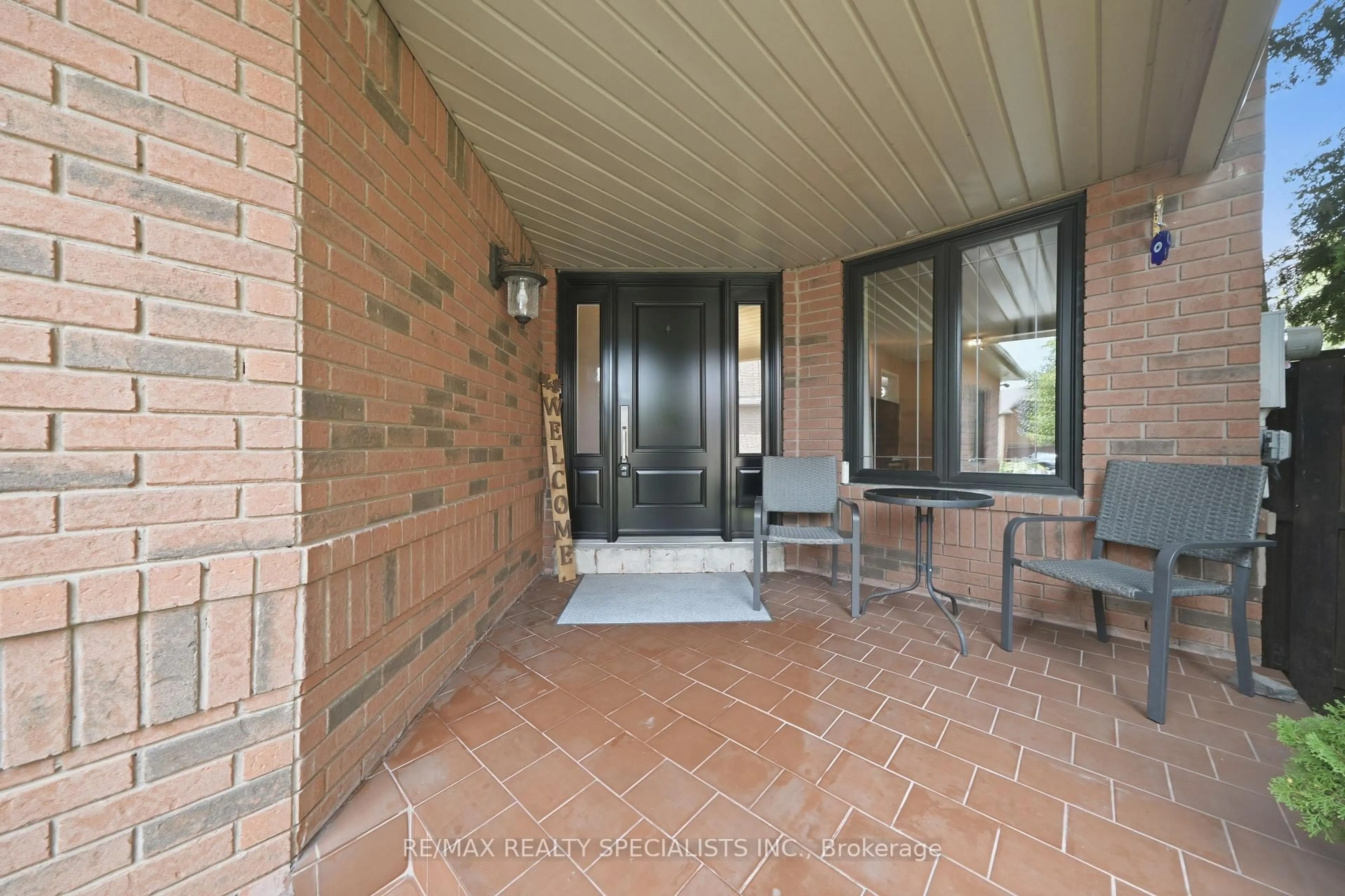 Unknown for 3881 Ponderosa Lane, Mississauga Ontario L5N 6W4