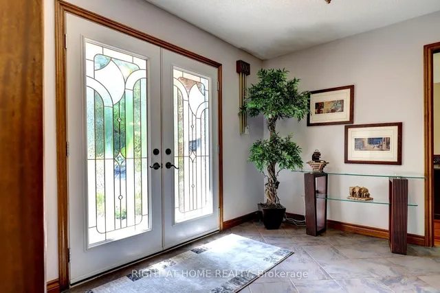 1412 Carmen Dr, Mississauga 5