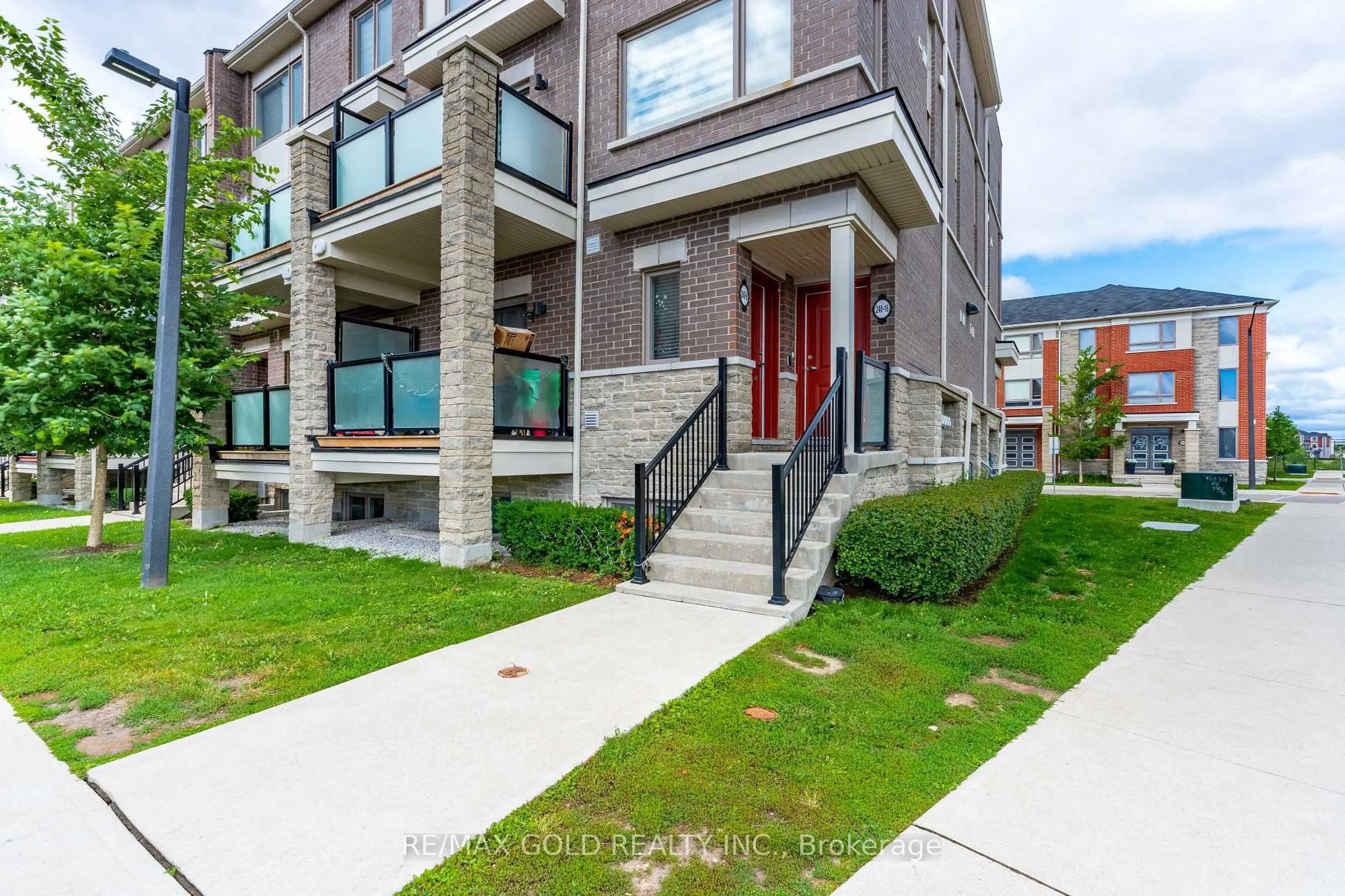 Unknown for 240 Lagerfeld Dr #16, Brampton Ontario L7A 5G9
