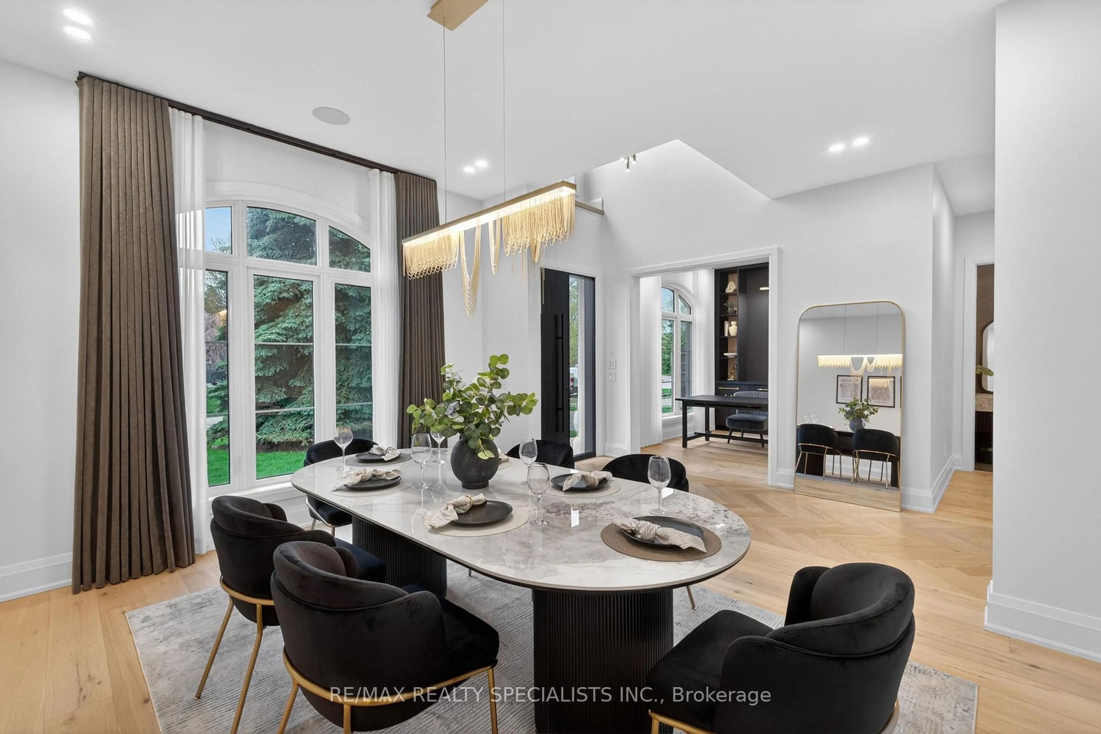 Dining room, unknown for 431 Seaton Dr, Oakville Ontario L6L 3Y3