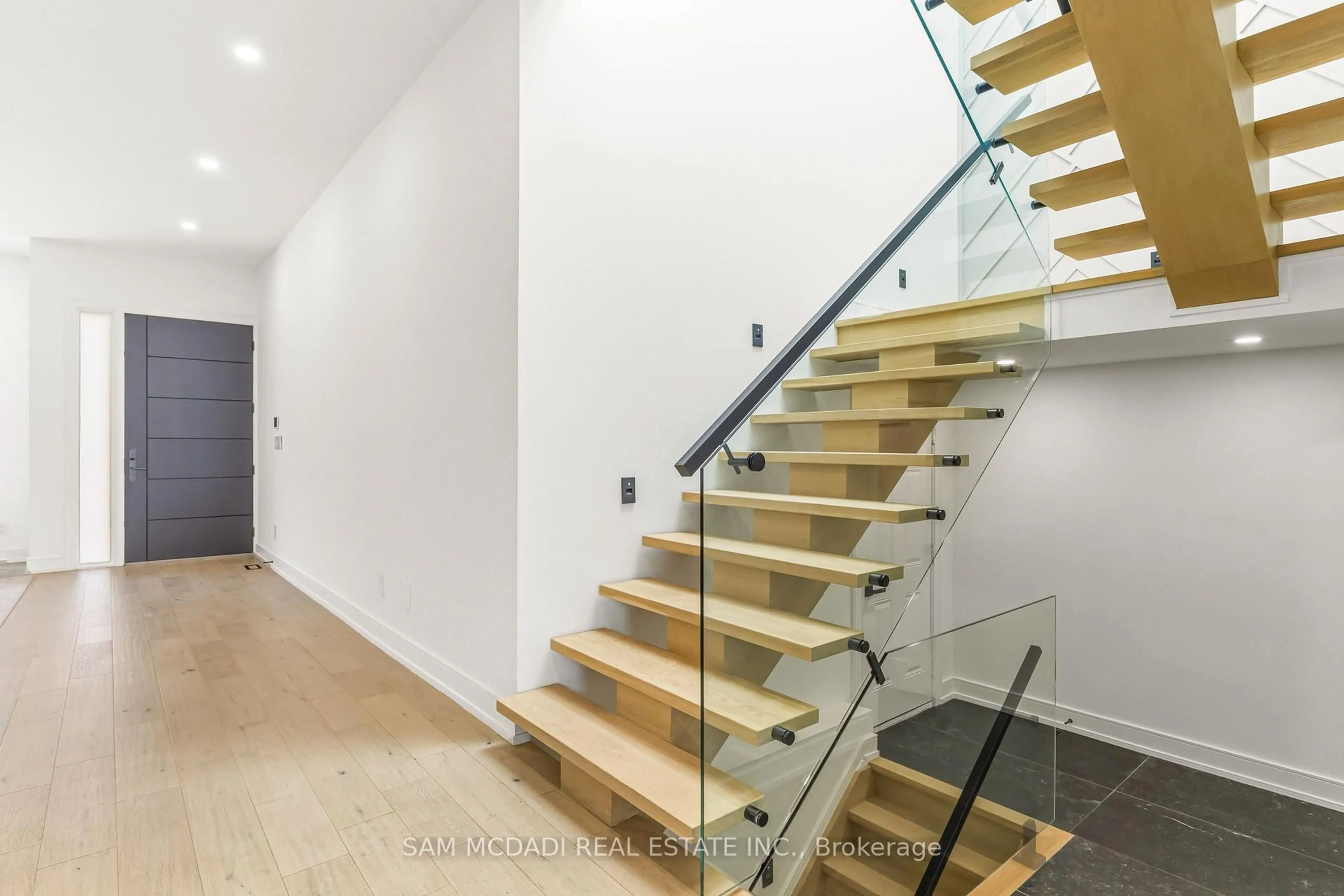 Stairs for 24 Twenty First St, Toronto Ontario M8V 3L7