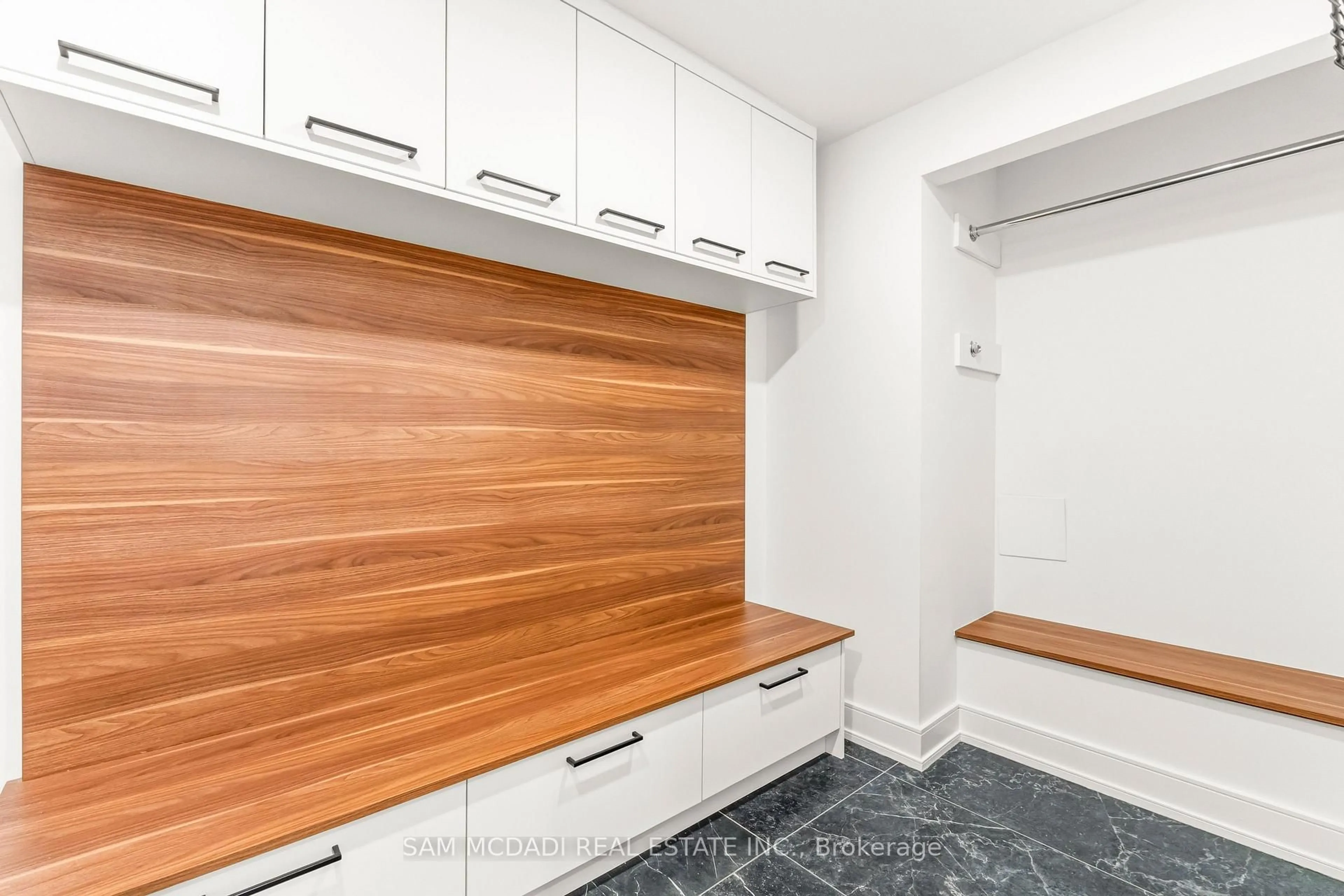 Laundry room for 24 Twenty First St, Toronto Ontario M8V 3L7